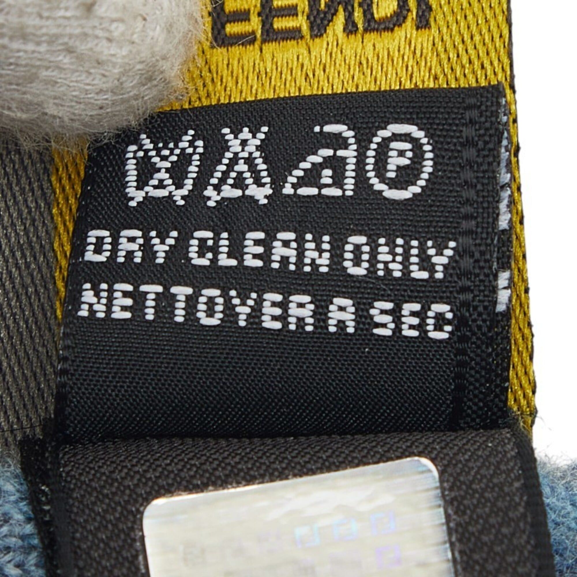 Fendi Fendi Zucca FF Logo Scarf, Navy Wool, Women's FENDI Size ONE SIZE - 3 Thumbnail