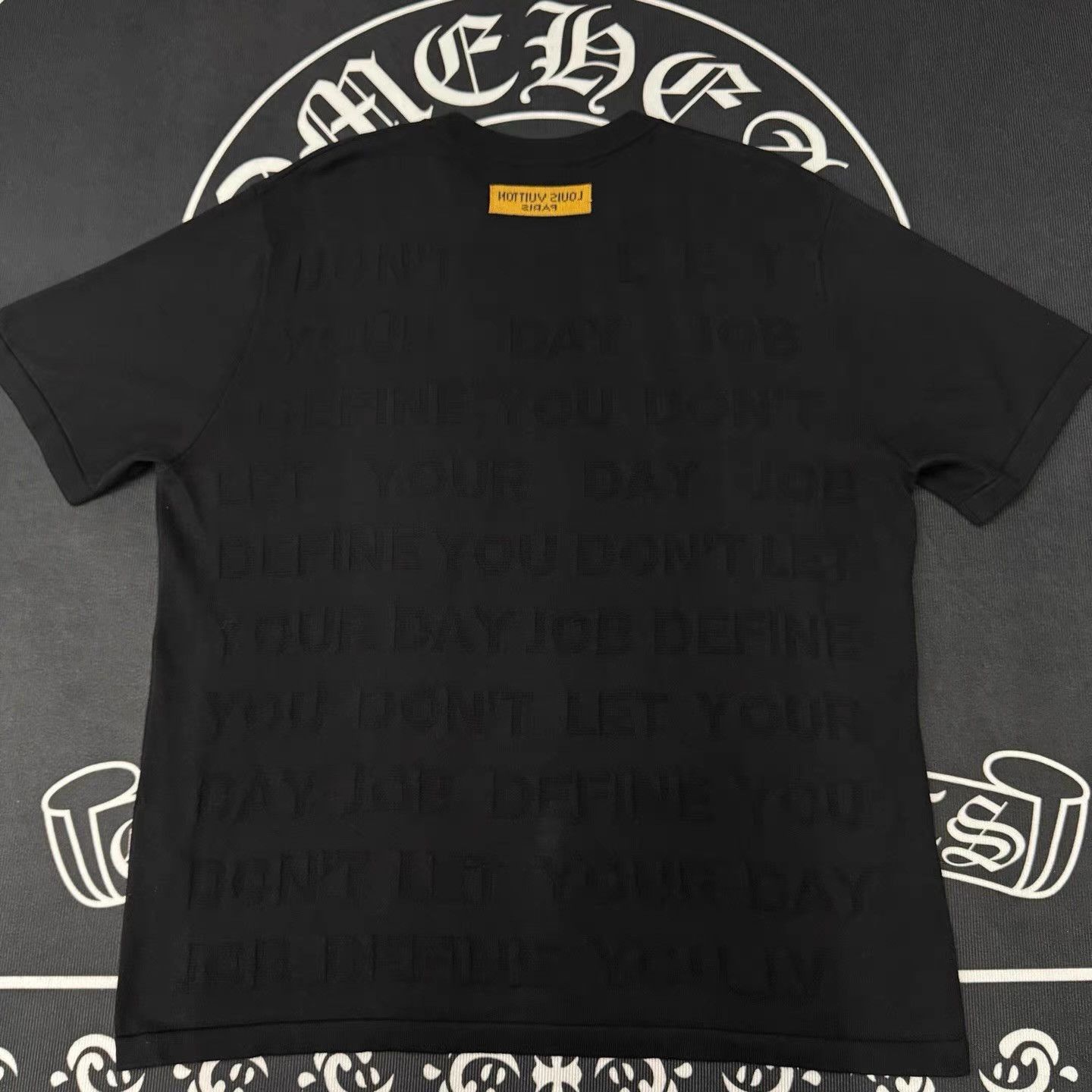 Louis Vuitton Black Textured Short-Sleeve Shirt Size US XXL / EU 58 / 5 - 2 Thumbnail
