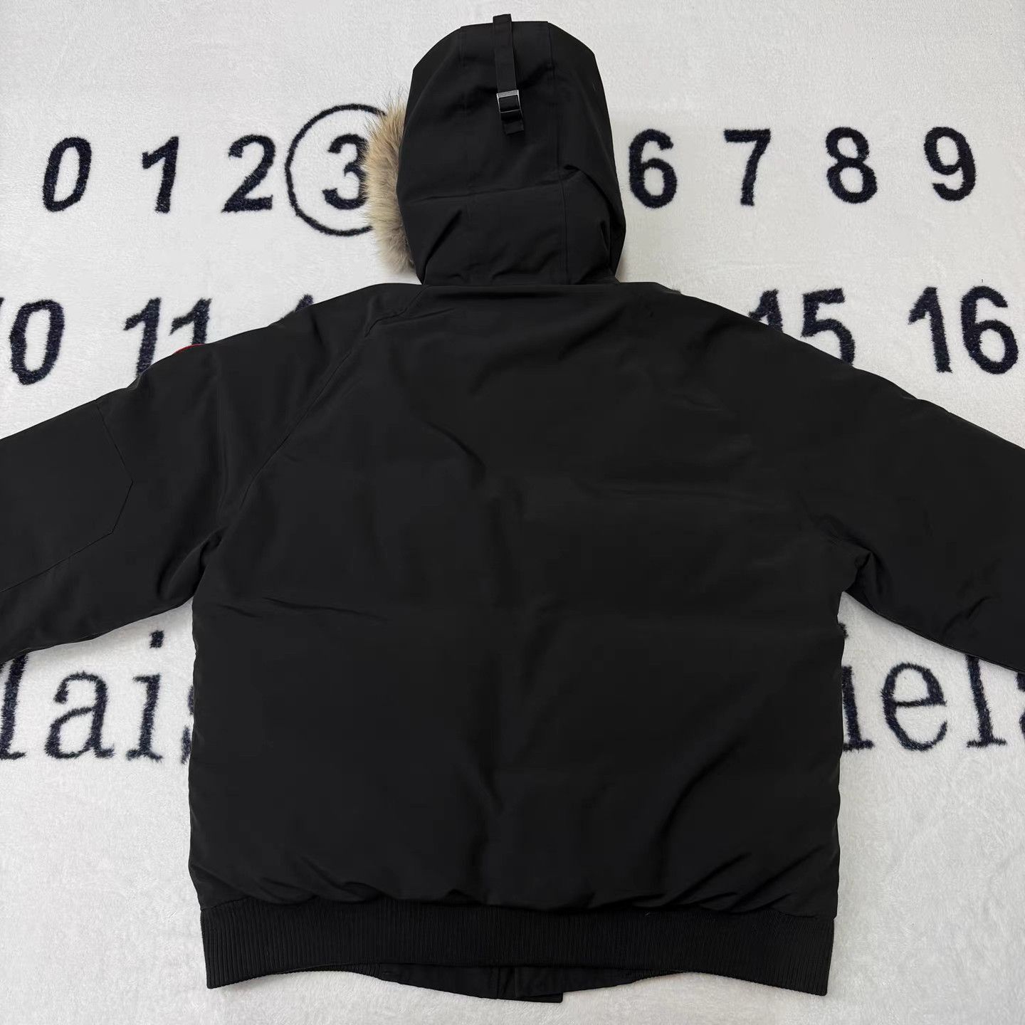 Canada Goose Black Parka with Fur Hood - Size L Size US L / EU 52-54 / 3 - 3 Thumbnail