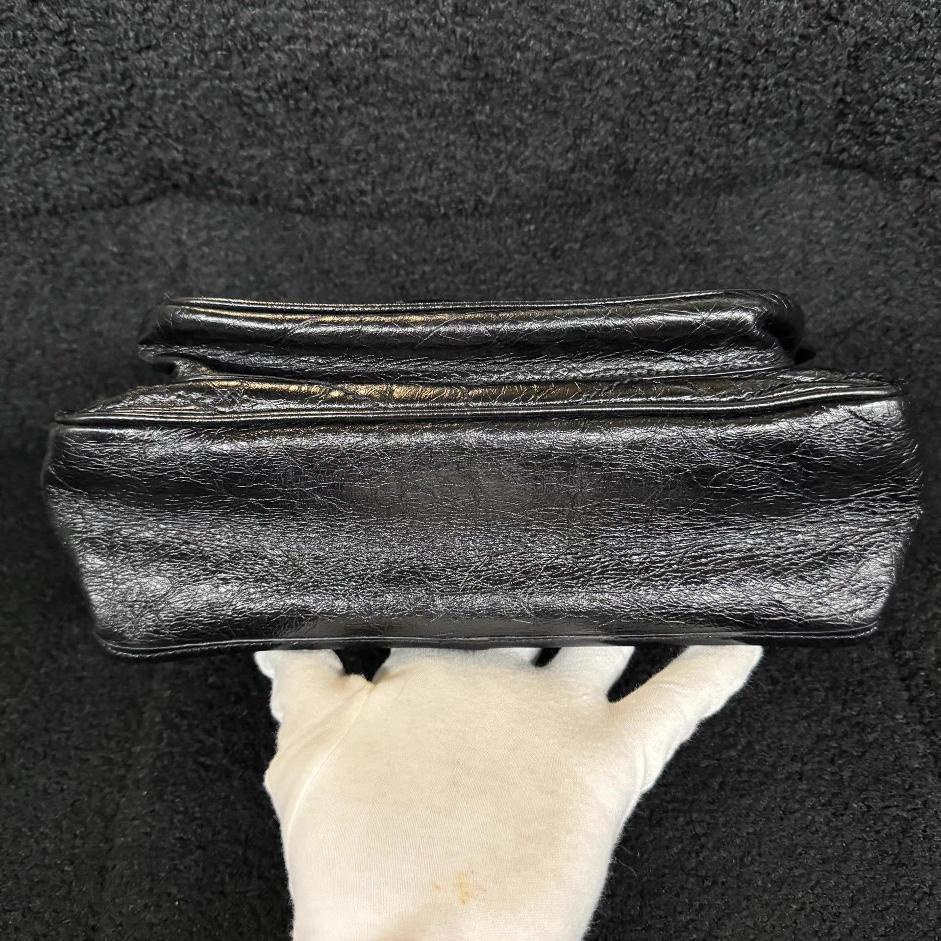 Saint Laurent Paris Quilted Leather Crossbody Bag Size ONE SIZE - 7 Thumbnail