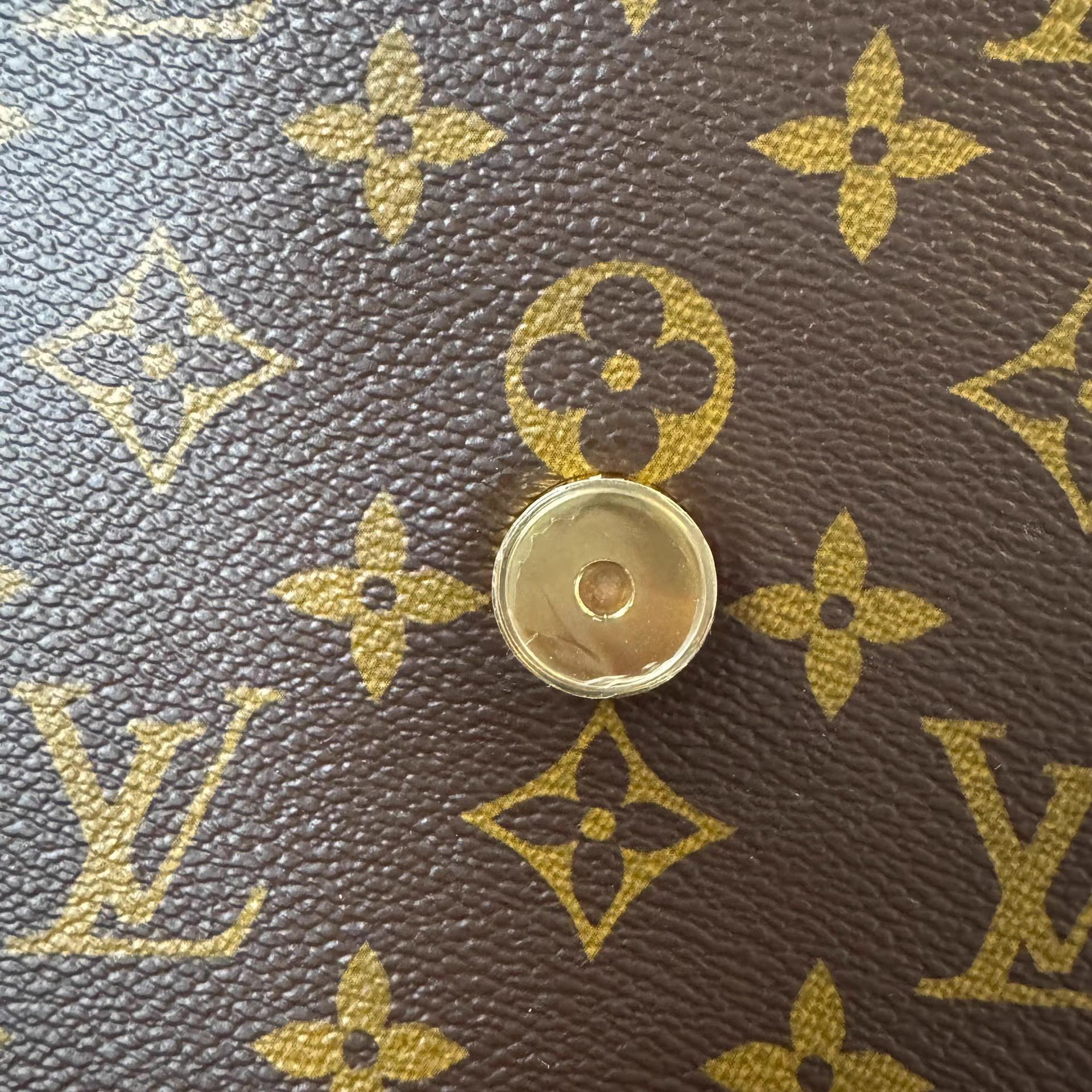 Louis Vuitton Multi-Colored Lock-Accent Handbag Size ONE SIZE - 4 Thumbnail