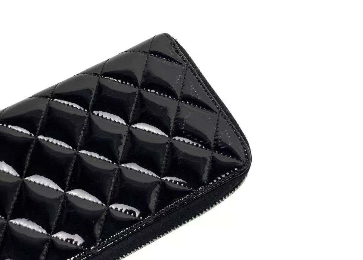 Chanel Quilted Black Zip-Around Wallet Size ONE SIZE - 3 Thumbnail