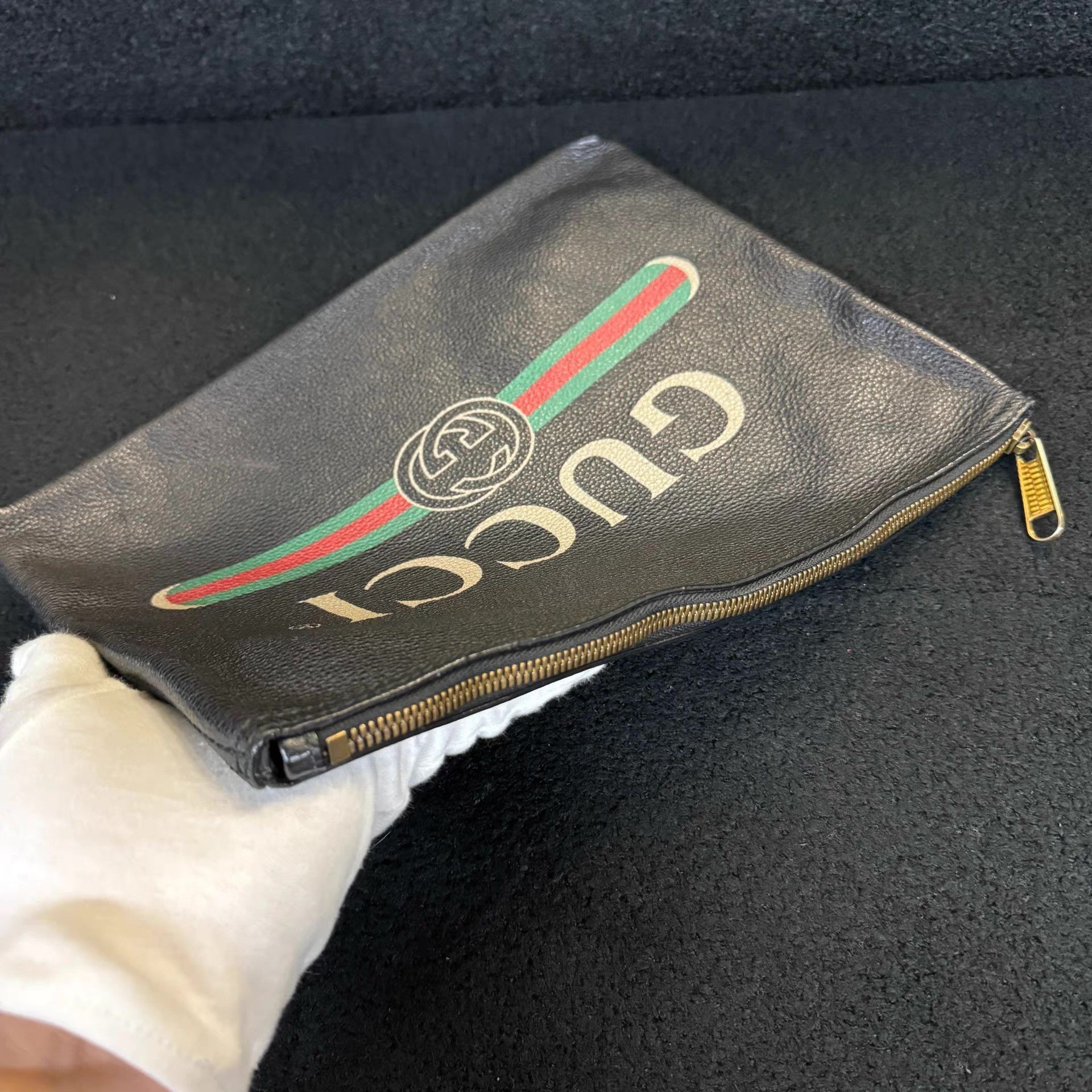 Gucci Black Zip-Top Pouch with Logo and Stripes Size ONE SIZE - 4 Thumbnail