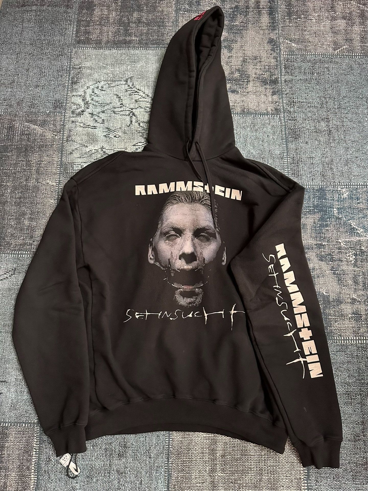 Vetements Vetements Demna Gvasalia Hoodie Size S / US 4 / IT 40 - 2 Thumbnail