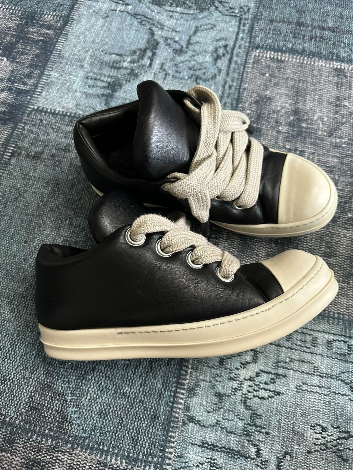 Rick Owens Rick Owens Black Low-Top Chunky Shoes Size US 11 / EU 44 - 2 Thumbnail