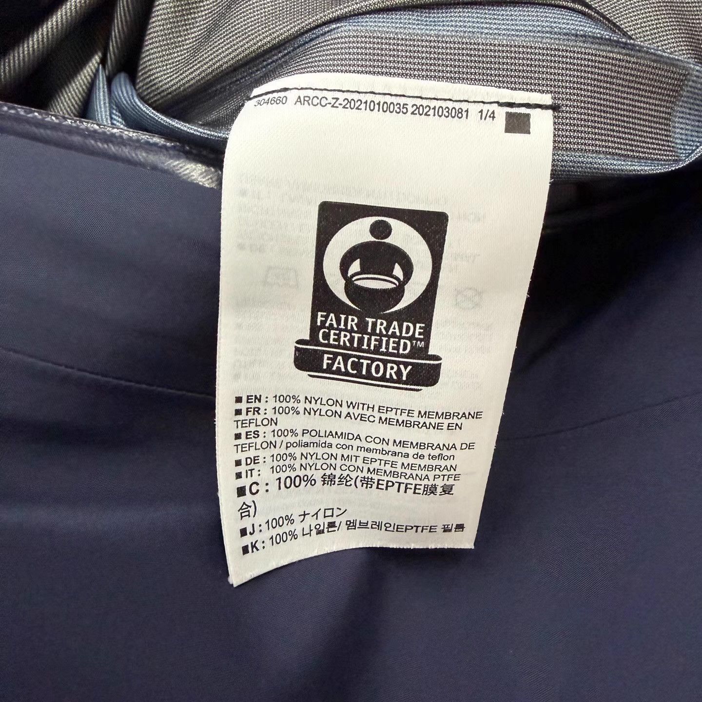 Arc'teryx Blue Hooded Rain Jacket with Zip Pockets Size US XXL / EU 58 / 5 - 2 Thumbnail