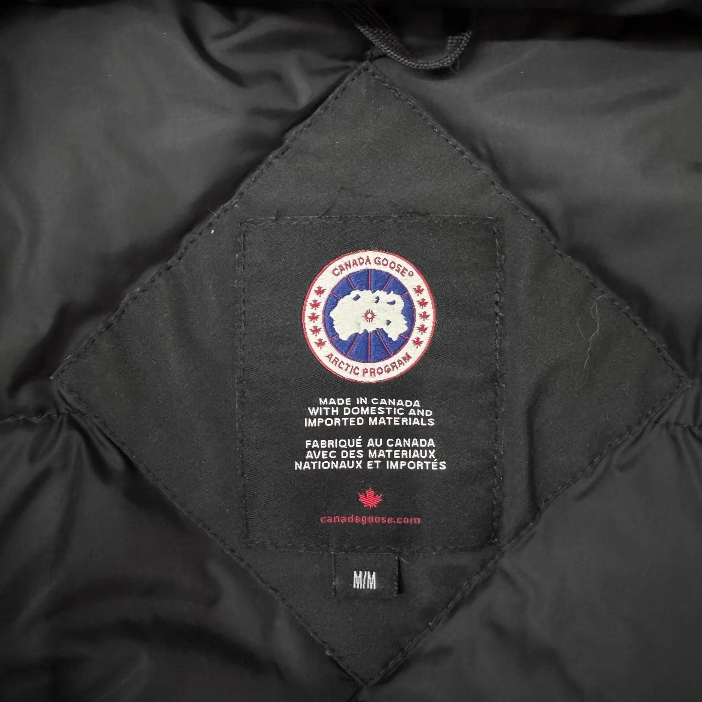Canada Goose Black Hooded Heavy Winter Coat Size M Size US M / EU 48-50 / 2 - 5 Thumbnail