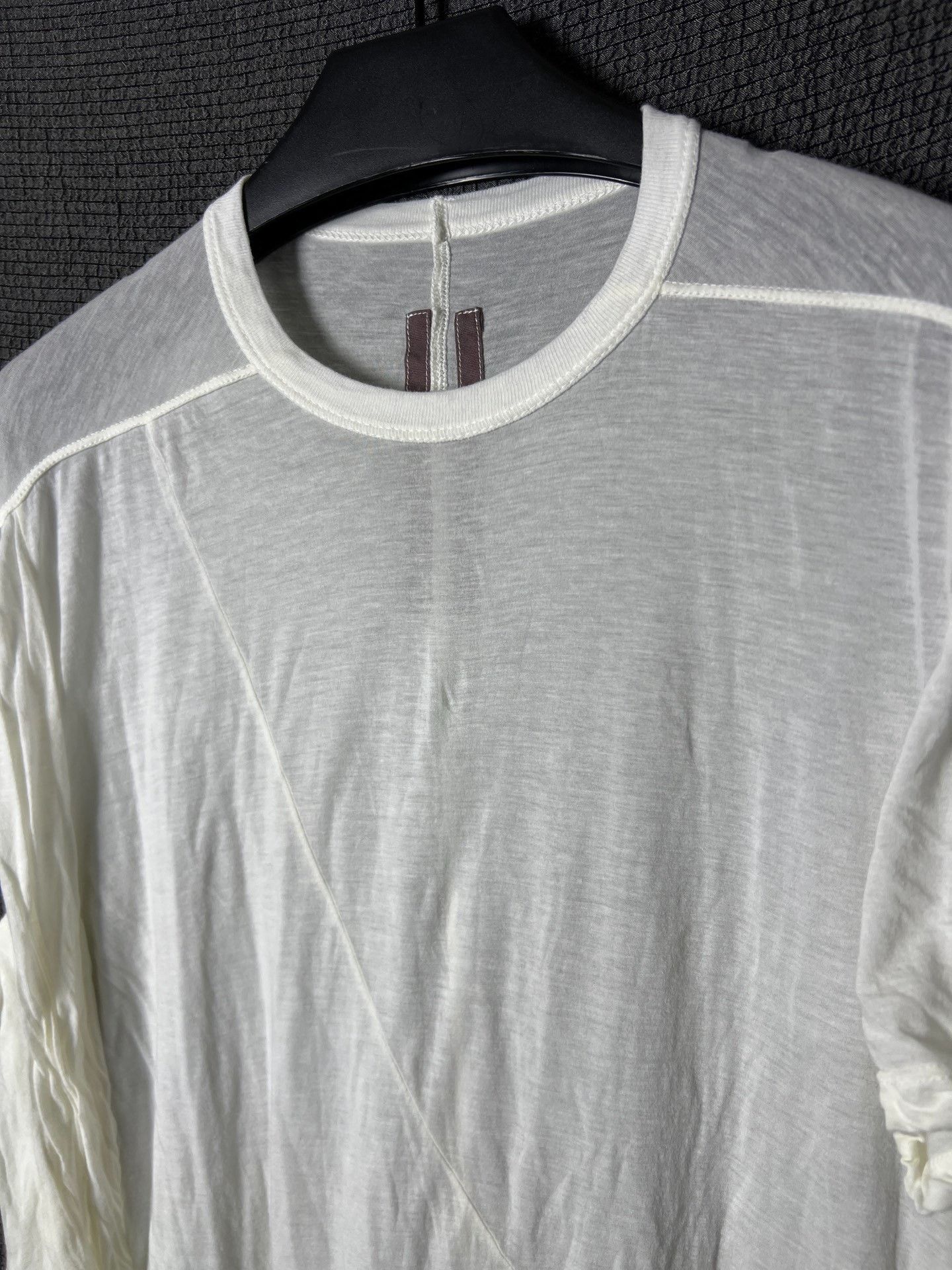 Rick Owens Rick Owens 17ss Spiral Twist Geometric Pleated T-Shirt Size US S / EU 44-46 / 1 - 4 Thumbnail