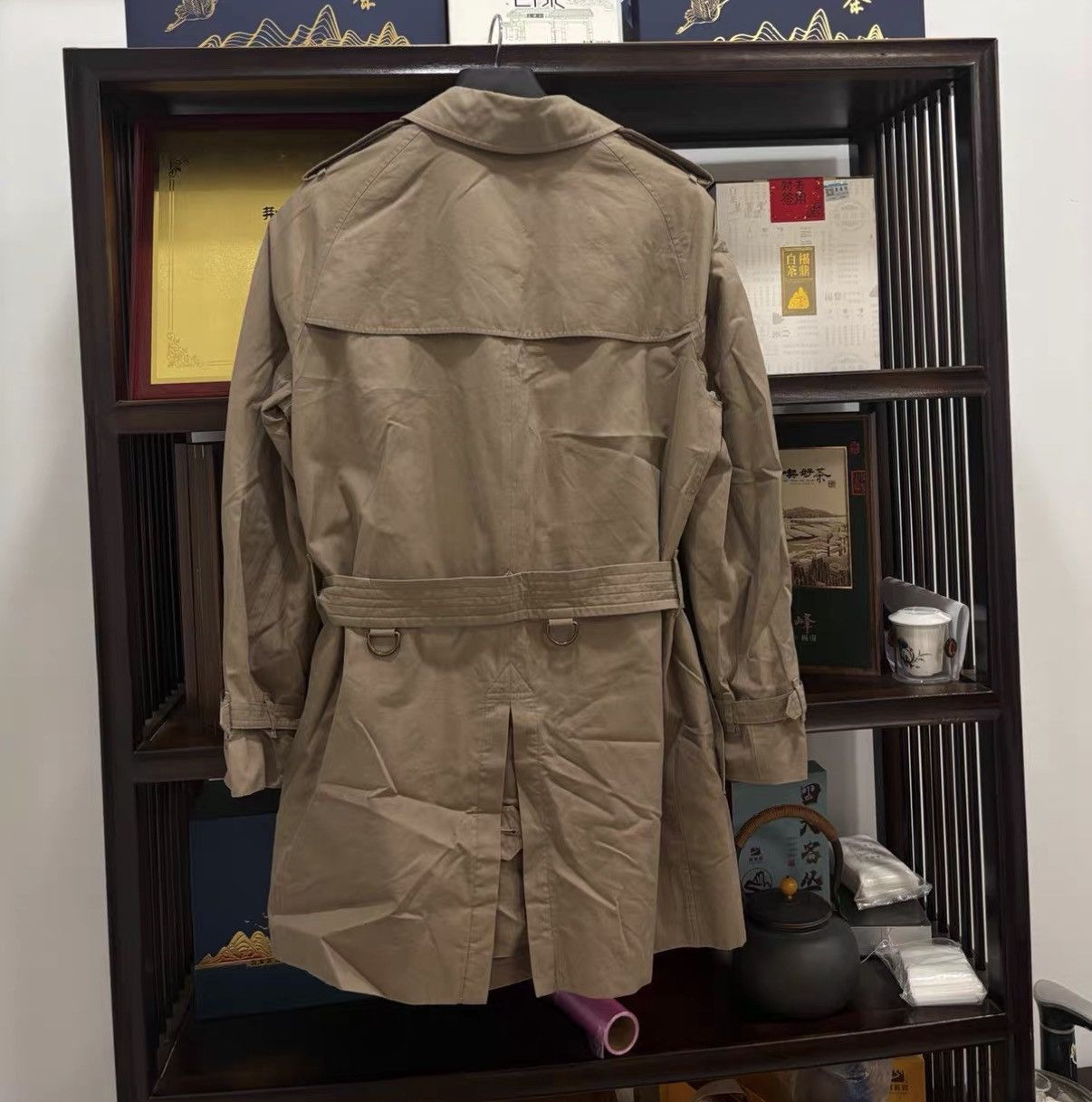 Burberry Beige Fur Collar Double-Breasted Coat Size US M / EU 48-50 / 2 - 3 Thumbnail