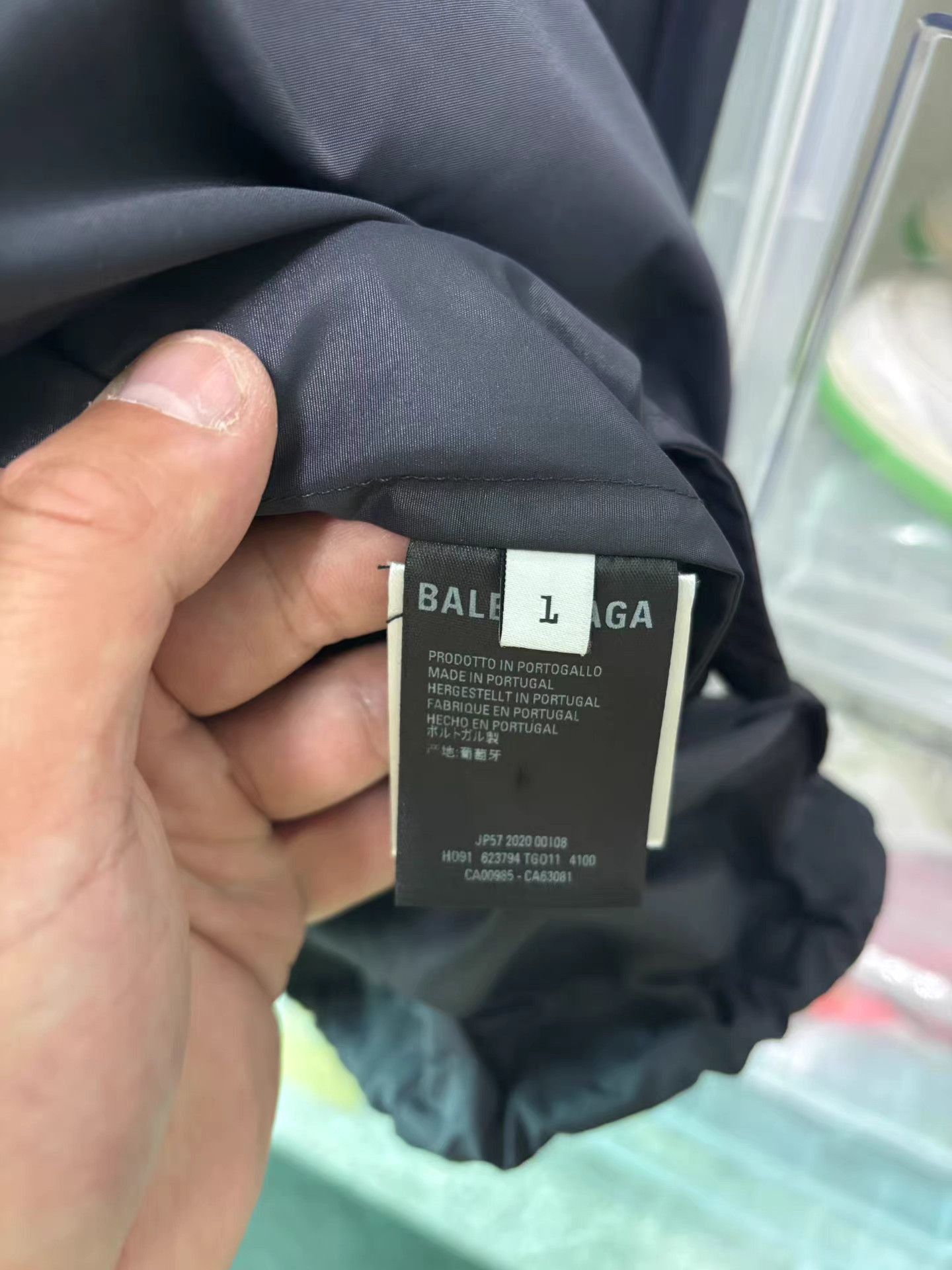 Balenciaga Black Lightweight Hooded Jacket Size S Size US S / EU 44-46 / 1 - 7 Thumbnail