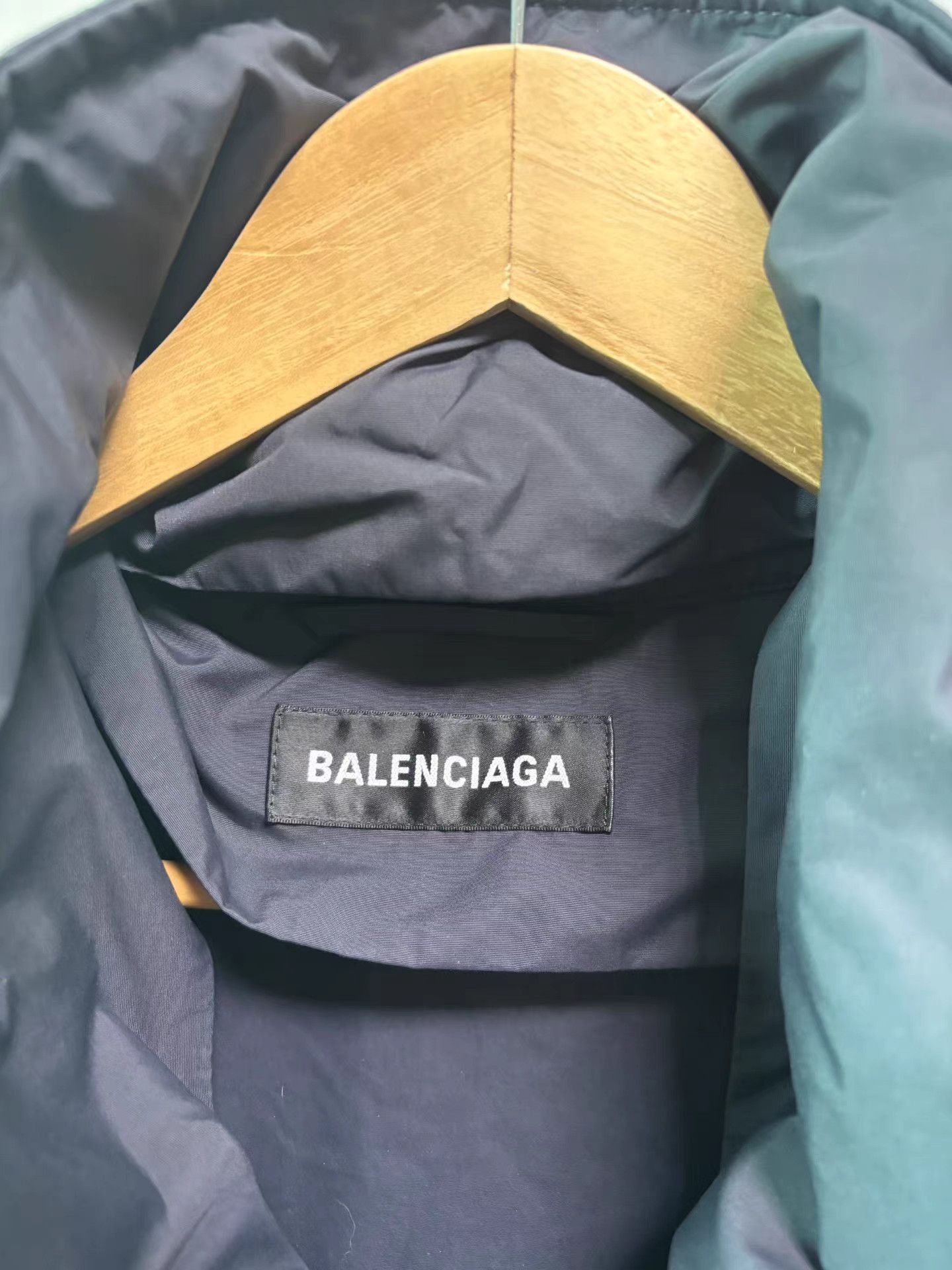 Balenciaga Black Lightweight Hooded Jacket Size S Size US S / EU 44-46 / 1 - 4 Thumbnail