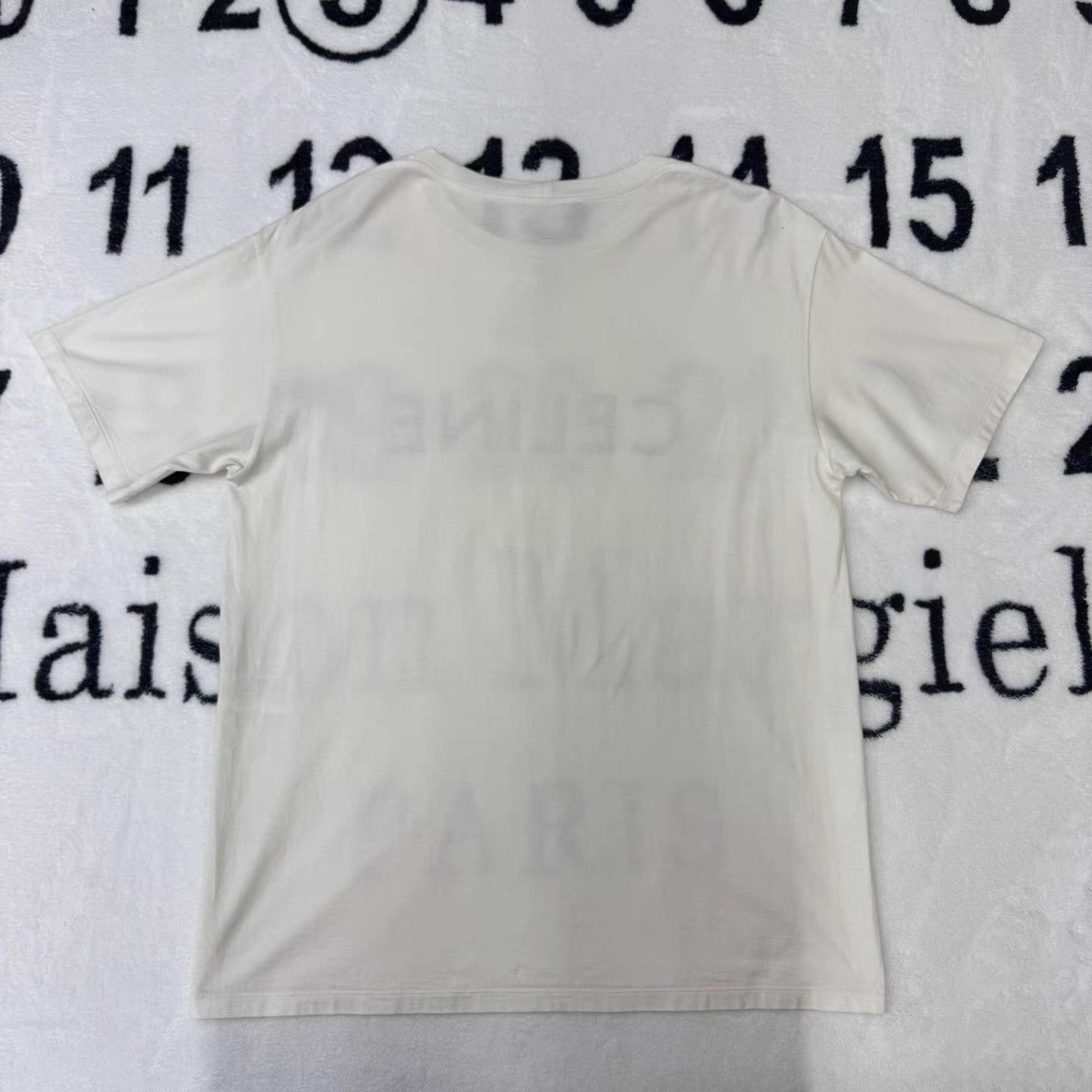Celine White Short-Sleeve Graphic T-Shirt Size US M / EU 48-50 / 2 - 3 Thumbnail