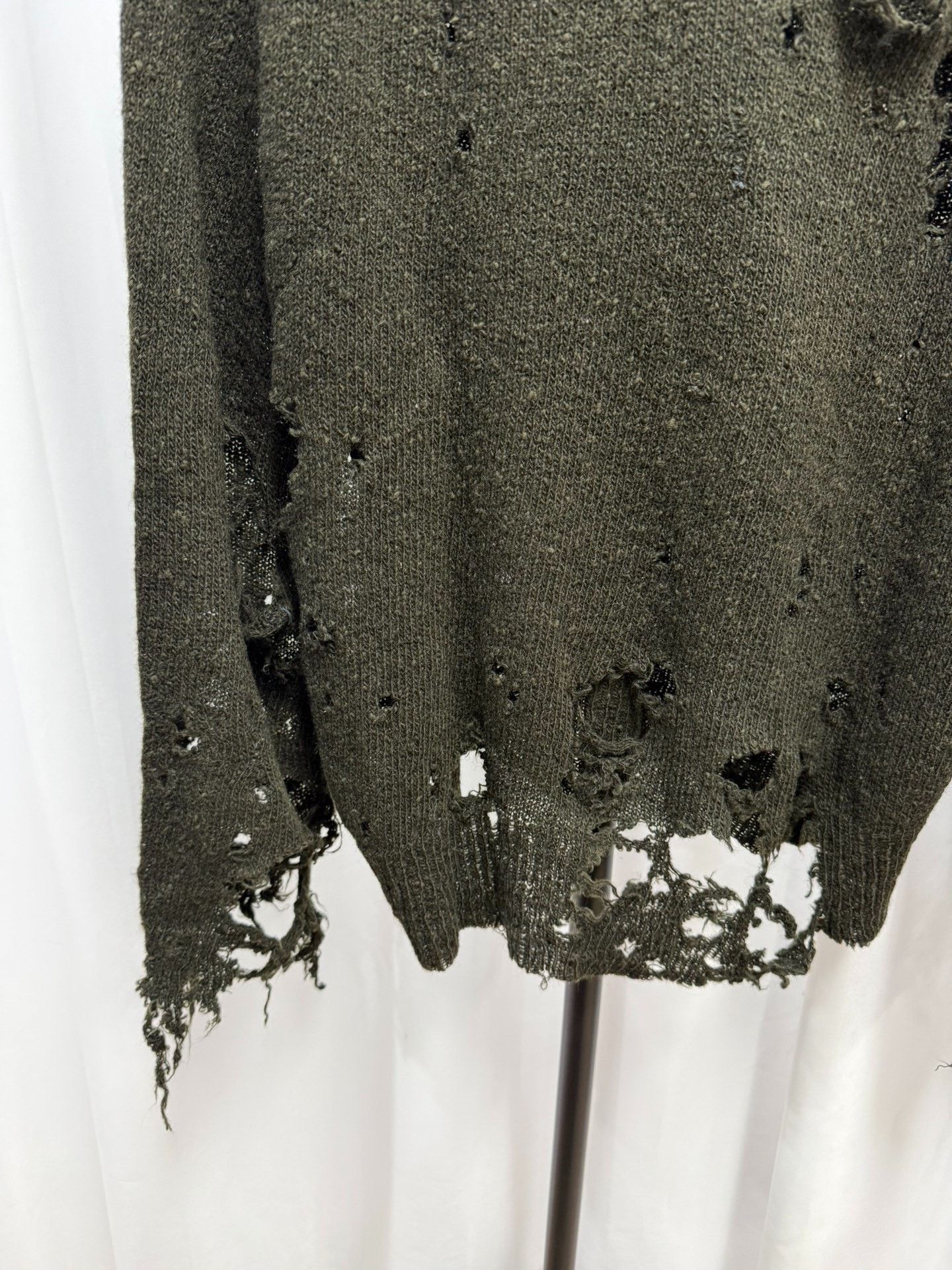 Comme des Garcons Comme des Garcons 90s Distressed Sweater Size US M / EU 48-50 / 2 - 7 Thumbnail