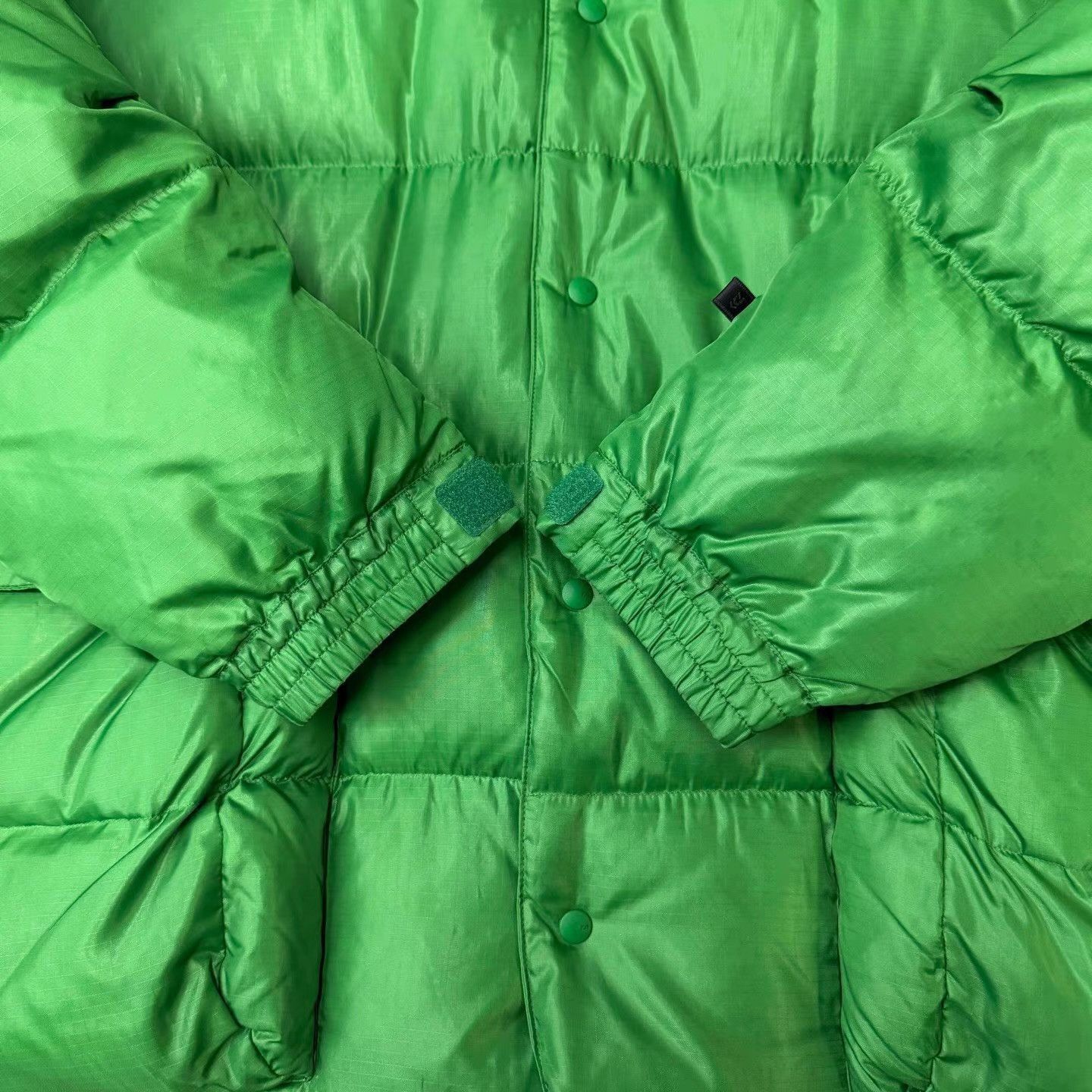 DAIWA Green Puffer Coat with Hood - Size L Size US L / EU 52-54 / 3 - 2 Thumbnail