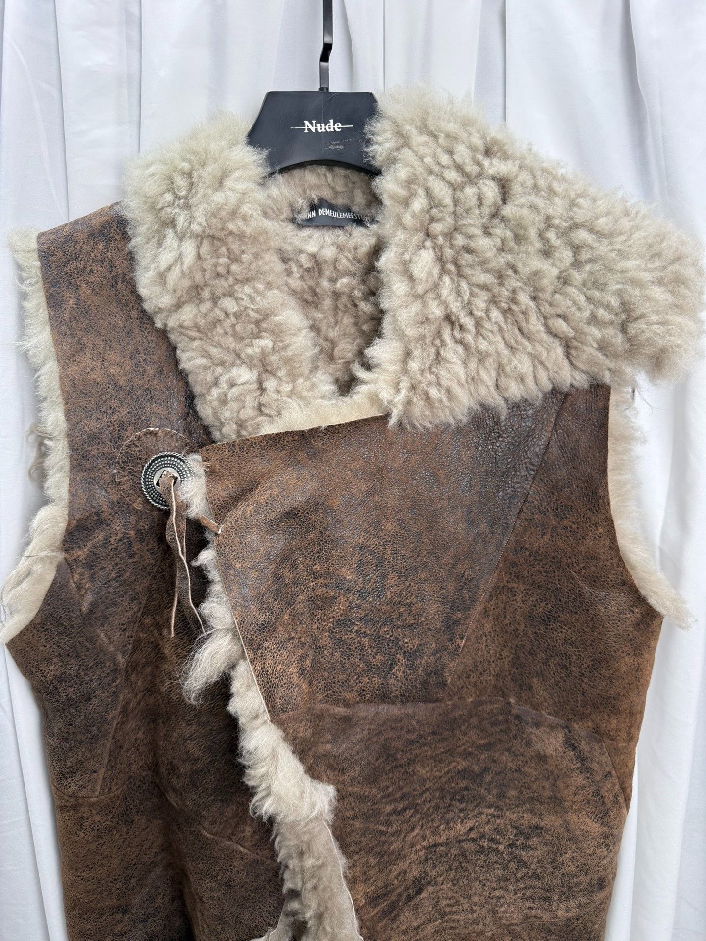 Ann Demeulemeester Ann Demeulemeester Asymmetric Fur Vest Size US M / EU 48-50 / 2 - 4 Thumbnail