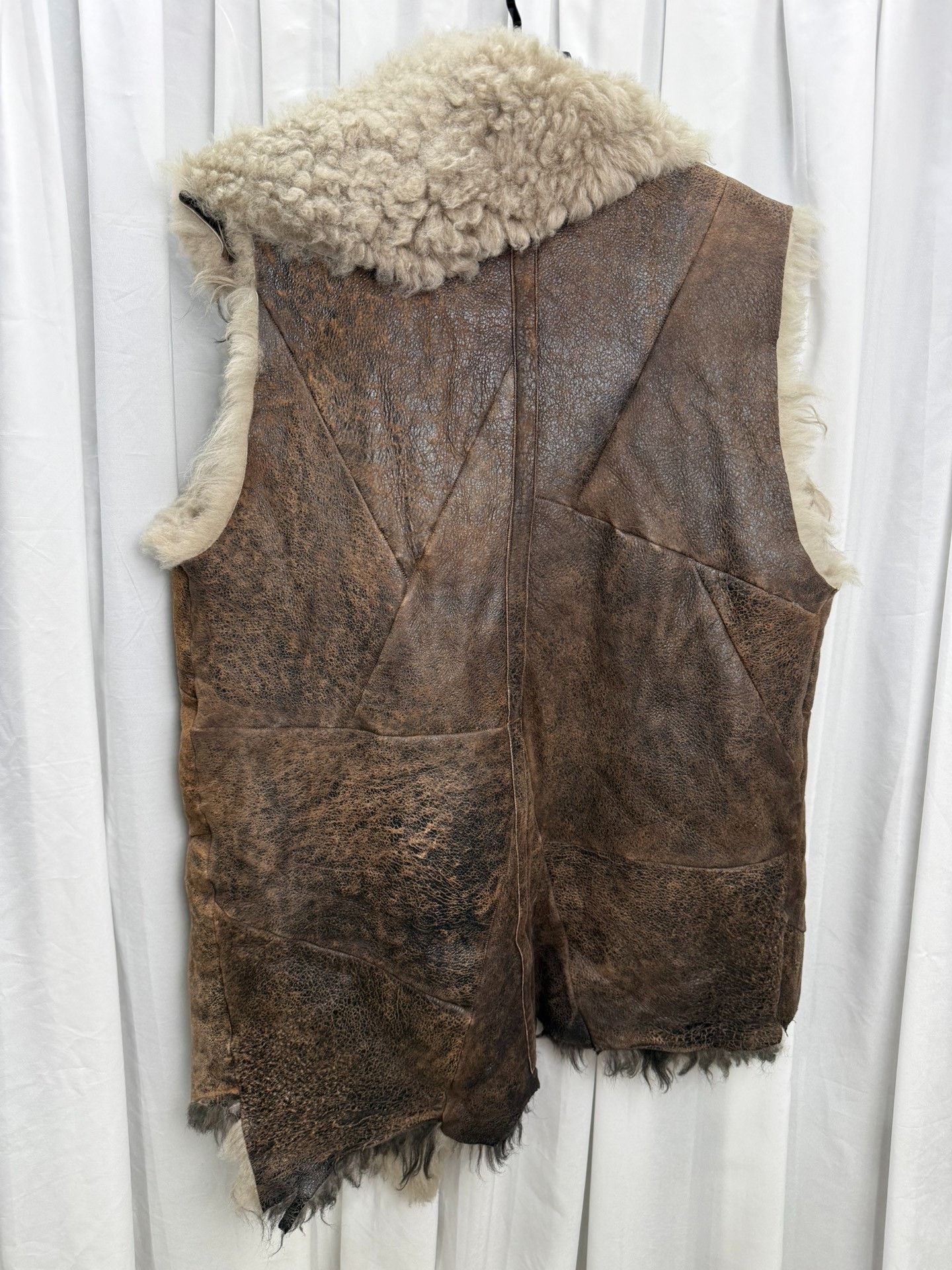 Ann Demeulemeester Ann Demeulemeester Asymmetric Fur Vest Size US M / EU 48-50 / 2 - 7 Thumbnail