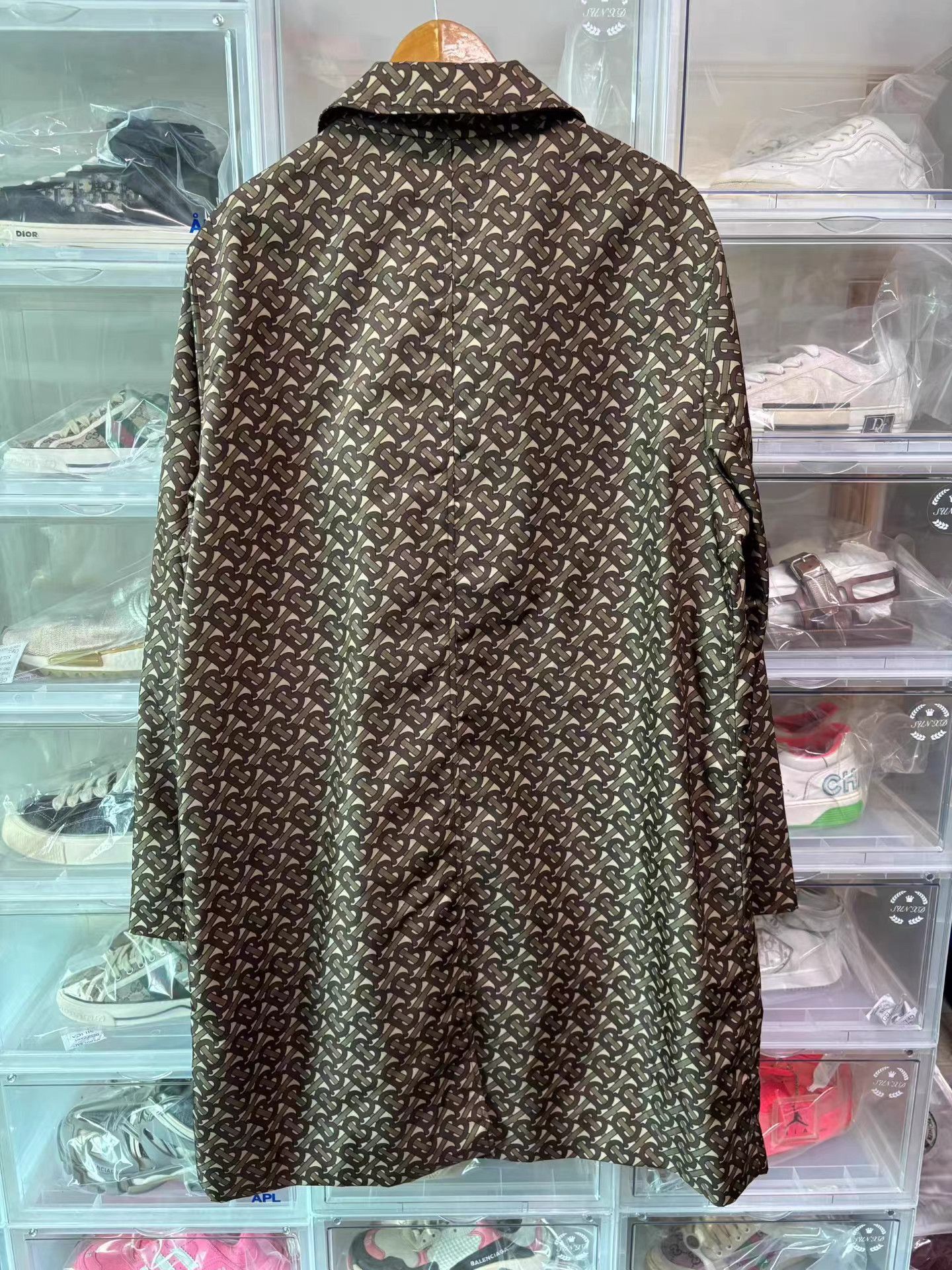 Burberry Beige Patterned Long Coat - Size L Size US L / EU 52-54 / 3 - 2 Thumbnail