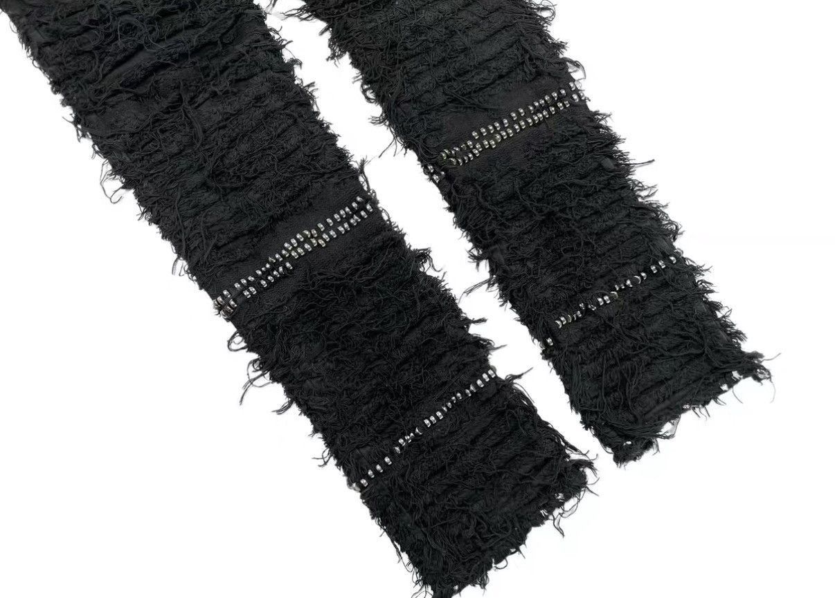 Blackmeans Black Frayed Denim Pants with Stud Accents Size 32 Size US 32 / EU 48 - 4 Thumbnail
