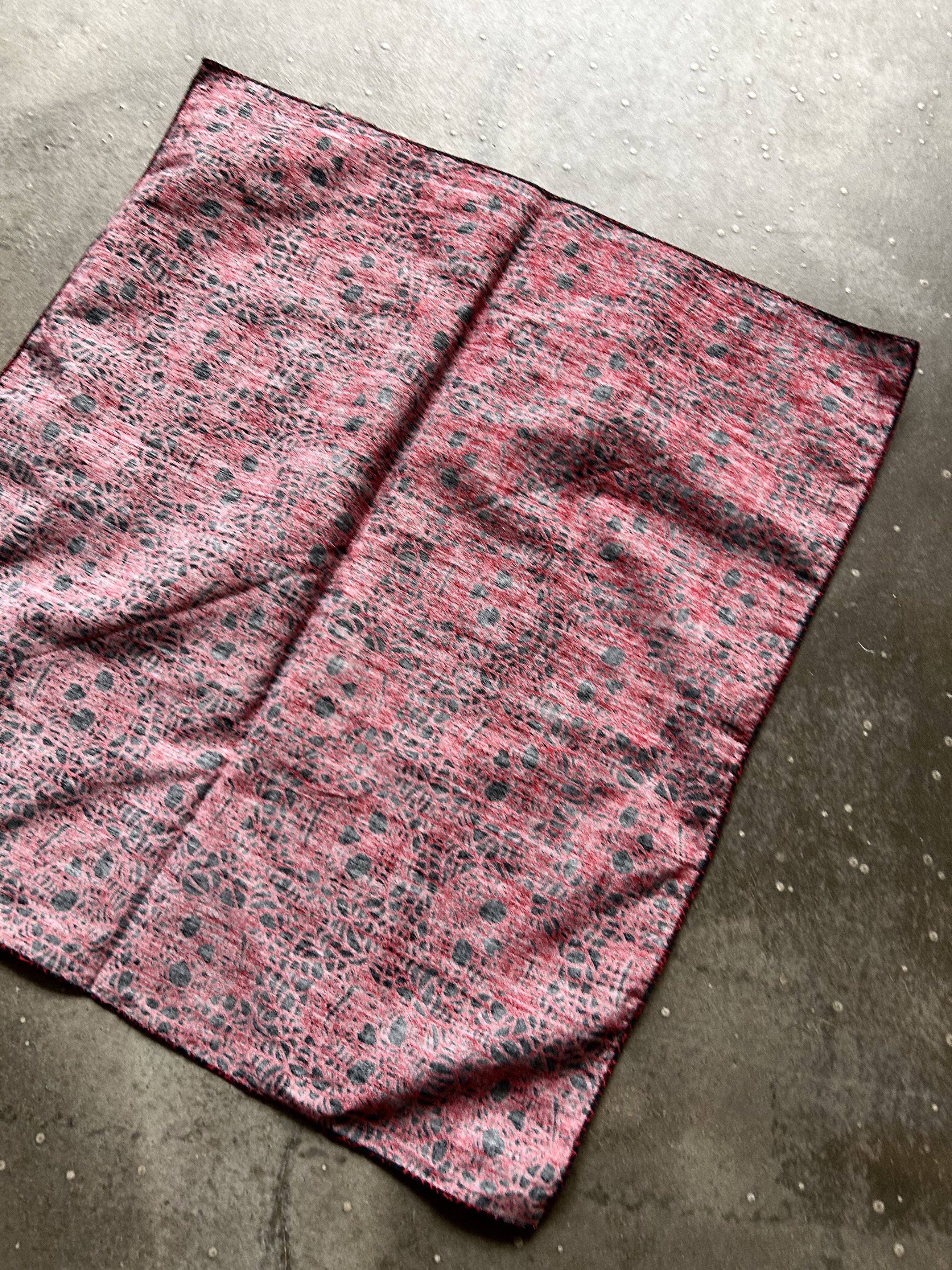DEN IM by SIKI IM Number (N)ine 05ss Skull Spider Scarf Size ONE SIZE - 7 Thumbnail