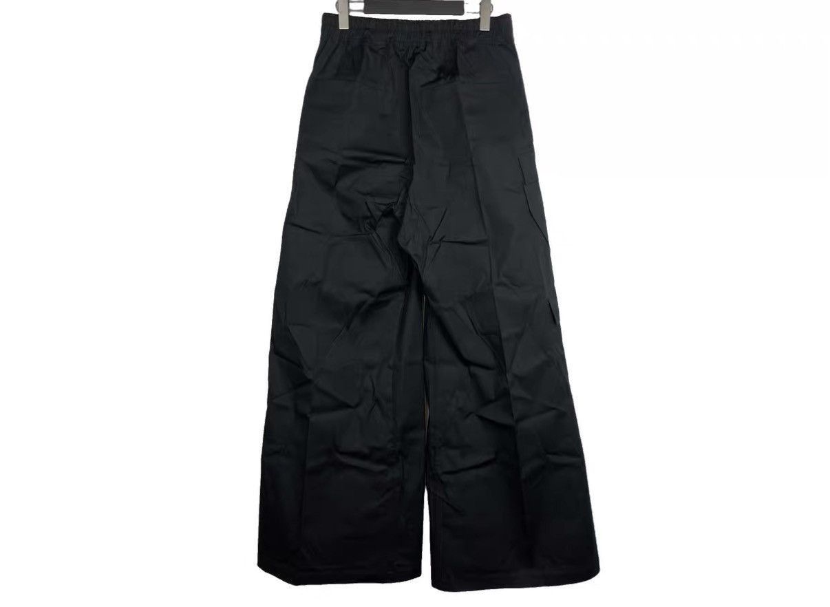 Rick Owens Black Cargo Pants with Multiple Pockets Size US 34 / EU 50 - 2 Thumbnail