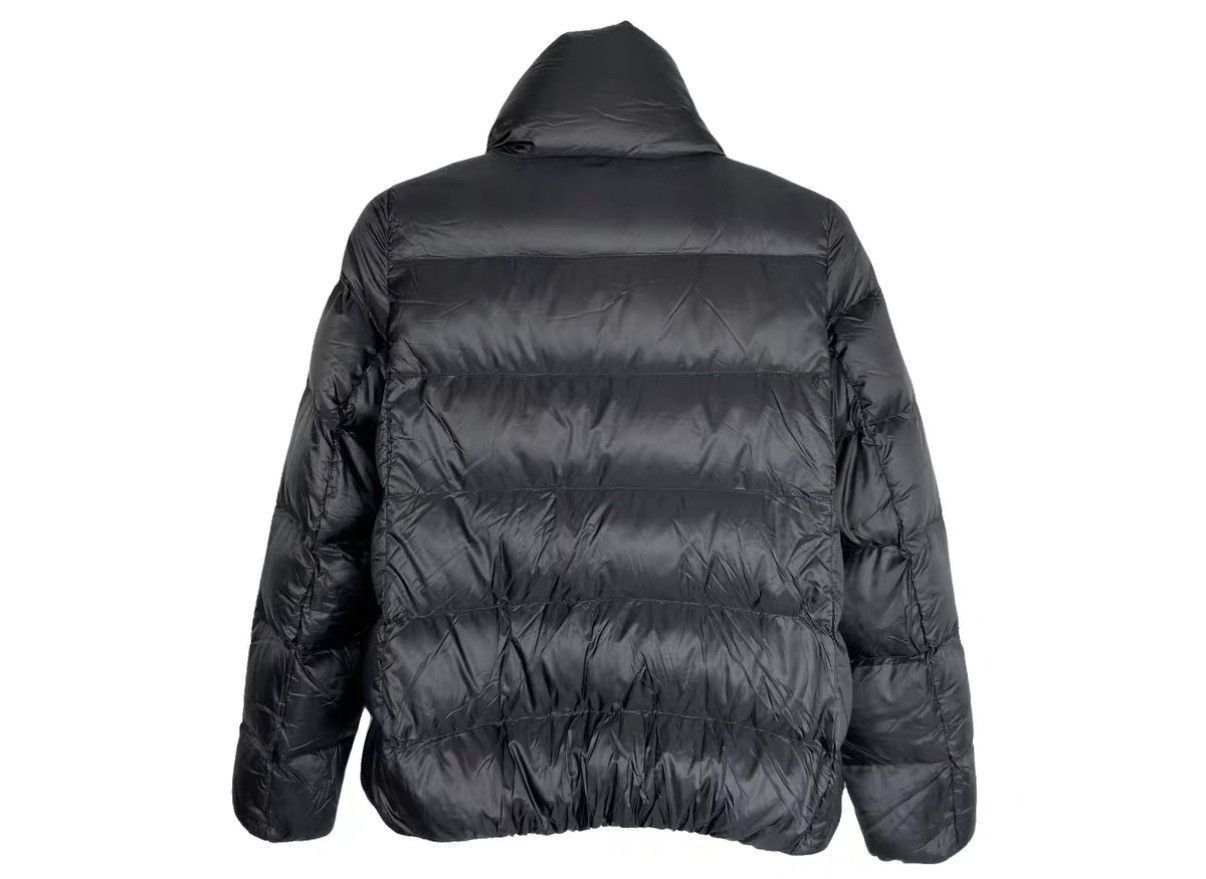 Moncler Black Puffer Jacket with High Collar Size US XS / EU 42 / 0 - 2 Thumbnail
