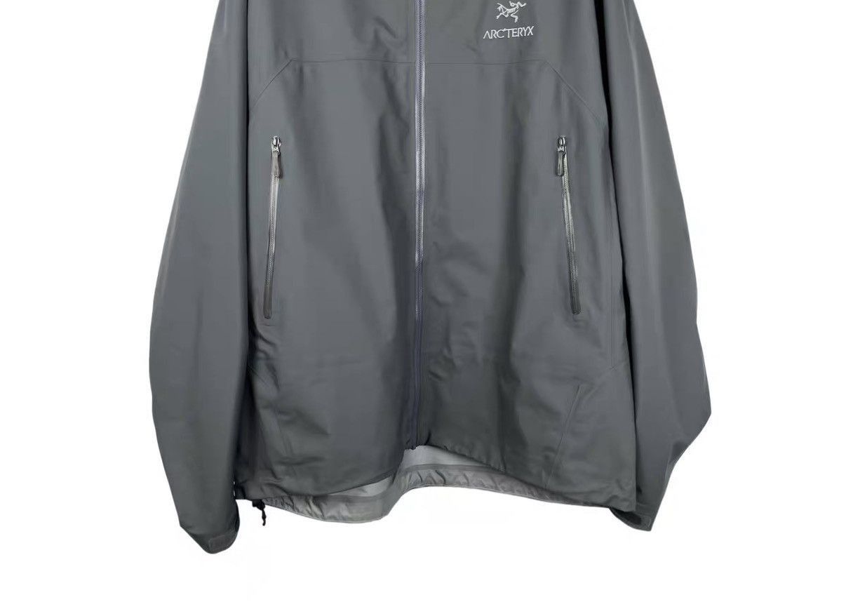 Arc'teryx Gray Hooded Jacket with Zip Pockets - XXL Size US XXL / EU 58 / 5 - 4 Thumbnail