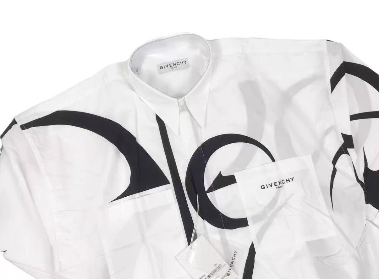 Givenchy White Short-Sleeve Shirt with Black Abstract Patterns Size US S / EU 44-46 / 1 - 3 Thumbnail