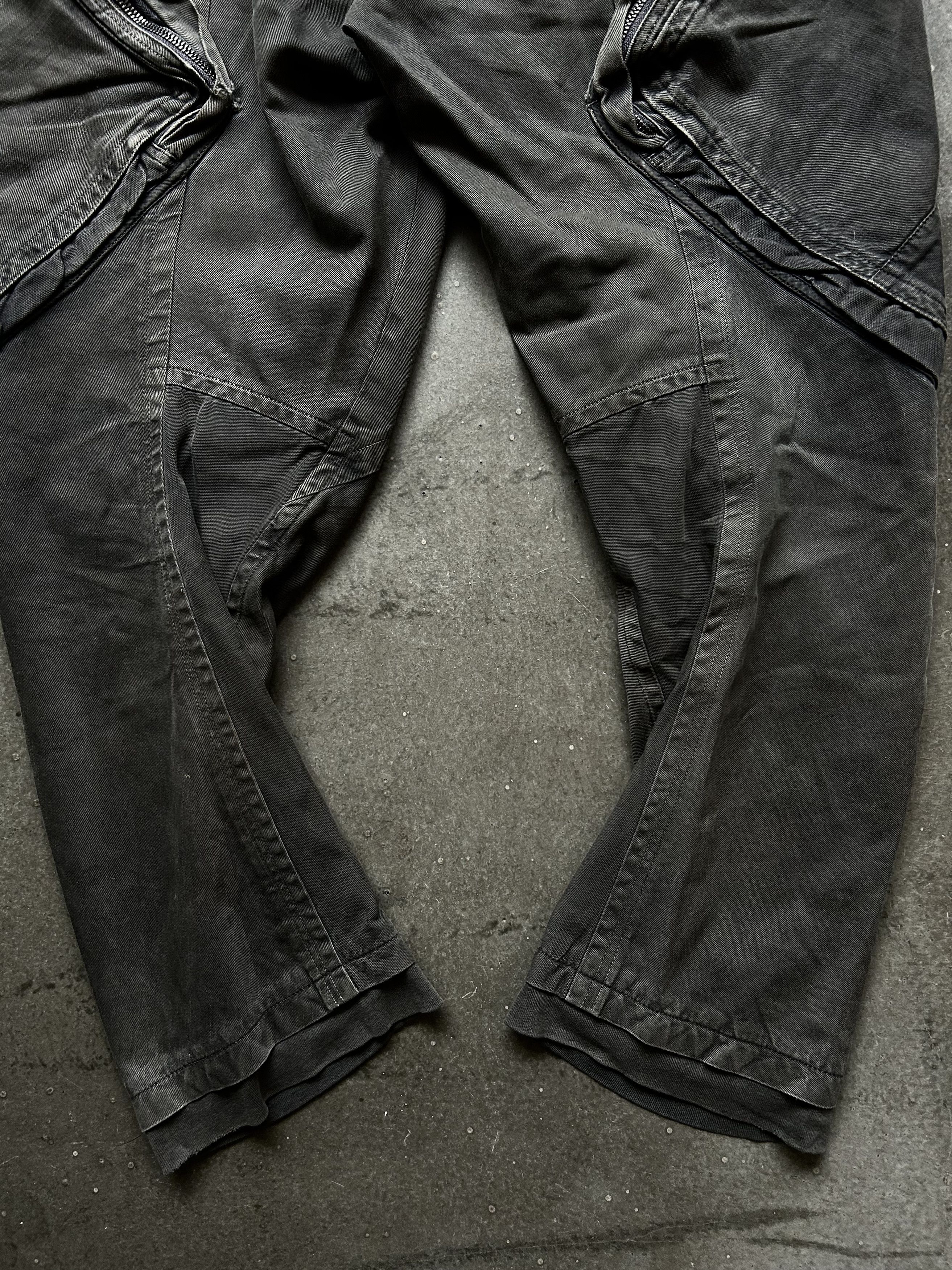 Julius Julius 10s Distressed Curved Cargo Pants Size US 32 / EU 48 - 5 Thumbnail