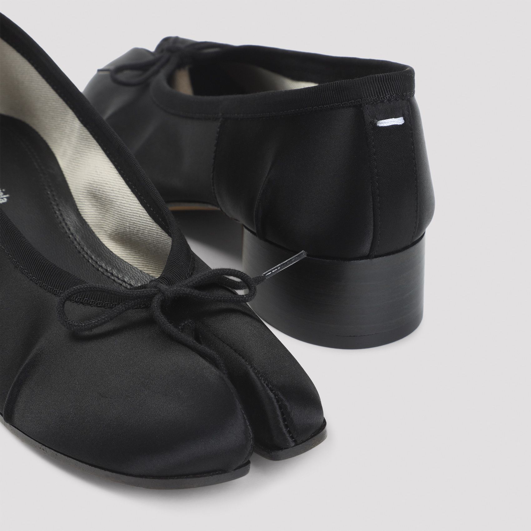 Maison Margiela Maison Margiela Tabi H30 Ballerinas Size US 10 / IT 40 - 4 Thumbnail
