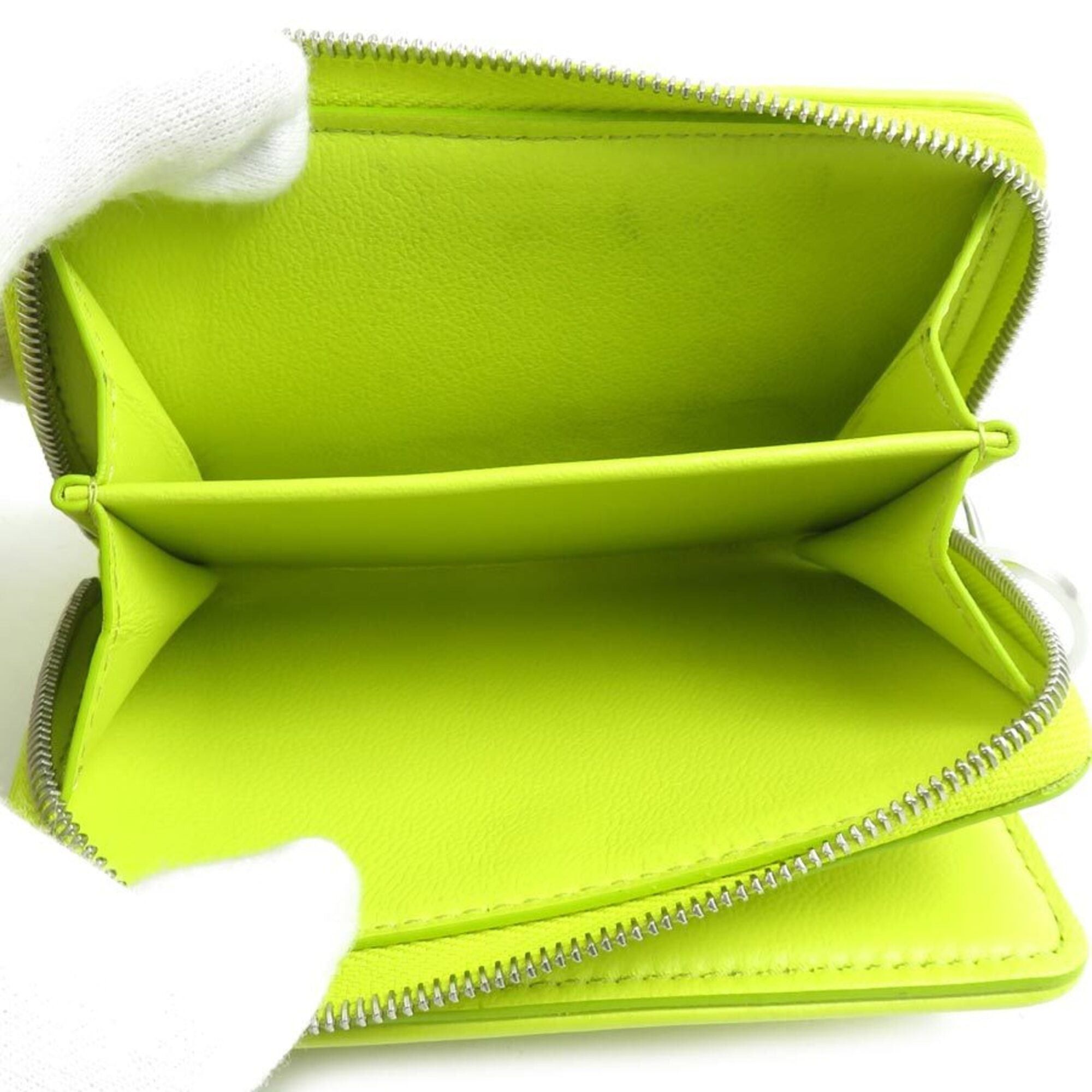 Louis Vuitton Louis Vuitton Bi-fold wallet Portefeuille Lou Leather Yellow Green Silver Women's M82331 Free Shipping e61682a Size ONE SIZE - 4 Thumbnail