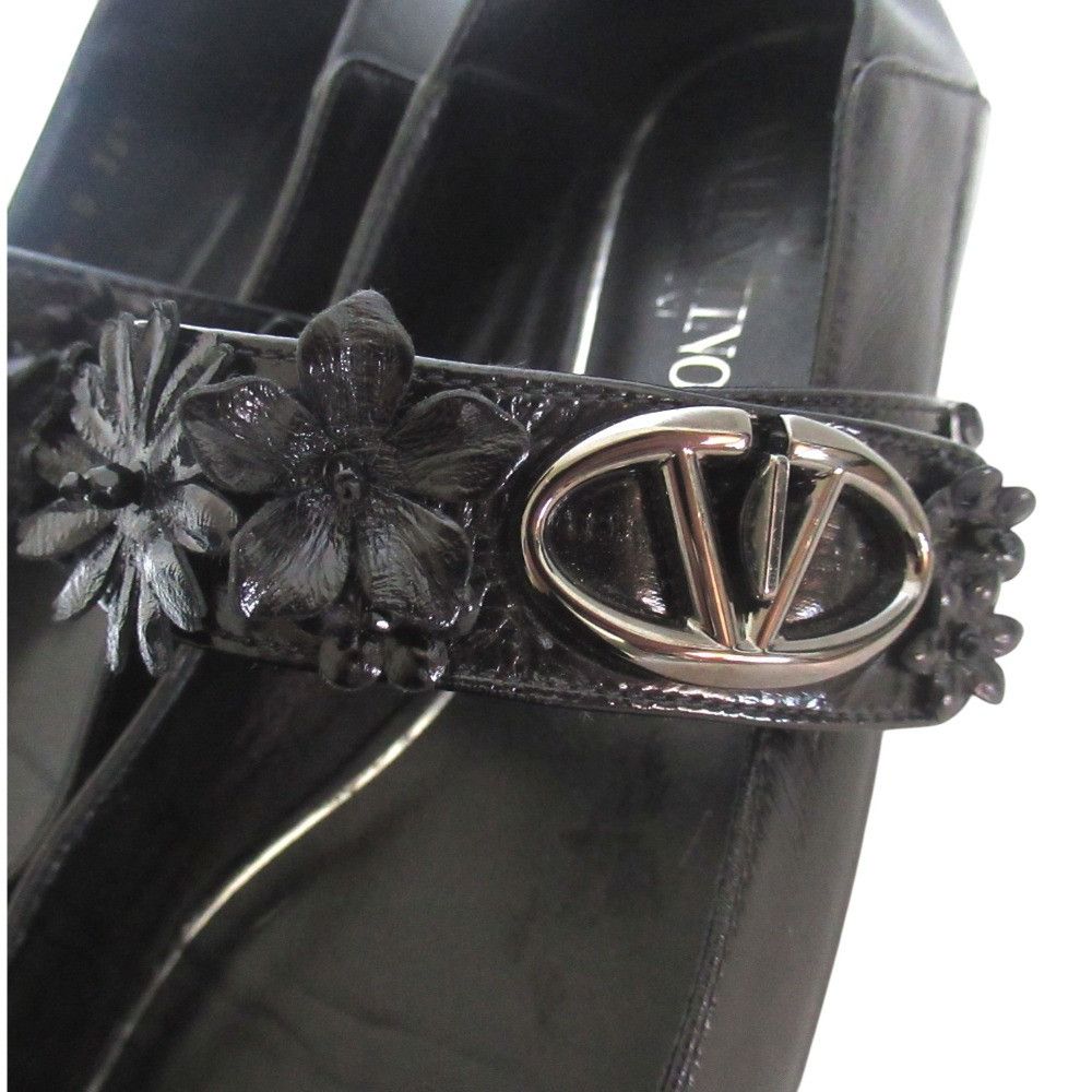 Valentino Valentino Valentino Garavani V Logo Rockstud Leather Ballet Flats Leather Shoes DUTY FREE for USA Size ONE SIZE - 6 Thumbnail