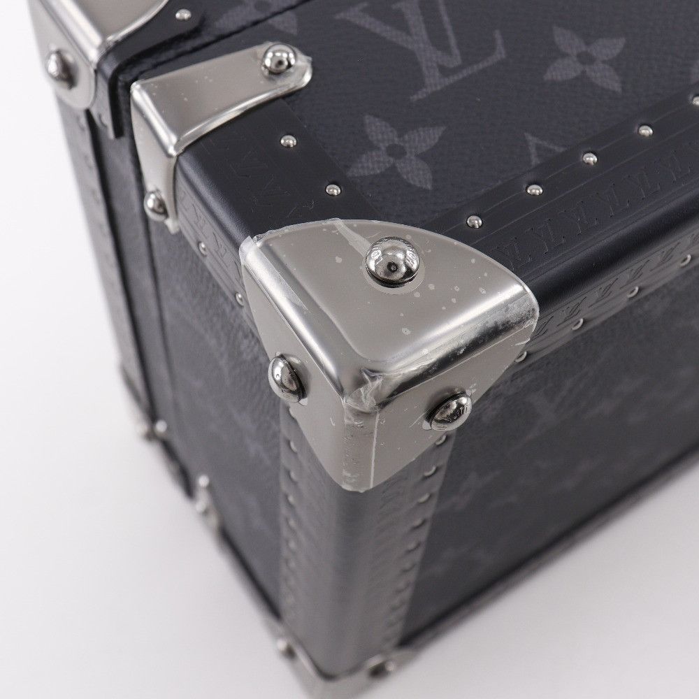 Louis Vuitton Louis Vuitton Louis Vuitton Coffret 8 Montres Monogram Watch Case Textile Other M20016 DUTY FREE for USA Size ONE SIZE - 4 Thumbnail