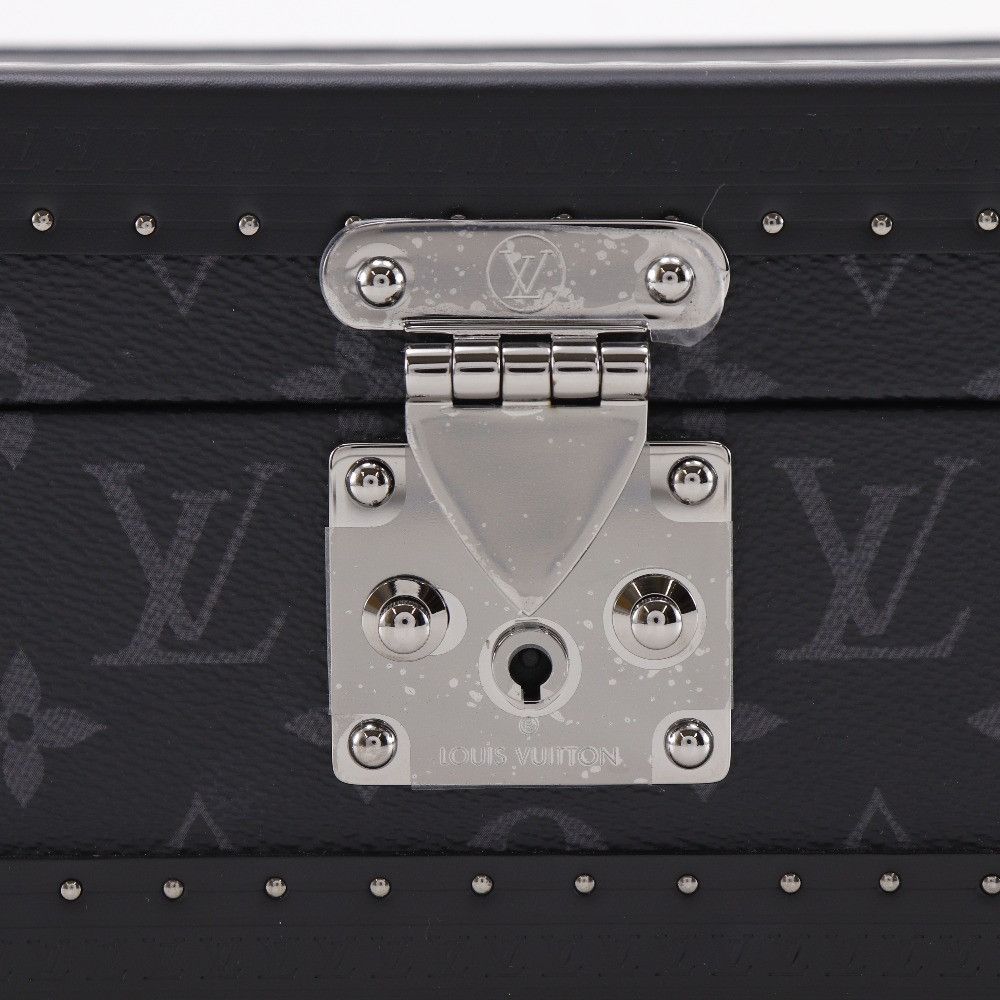 Louis Vuitton Louis Vuitton Louis Vuitton Coffret 8 Montres Monogram Watch Case Textile Other M20016 DUTY FREE for USA Size ONE SIZE - 10 Thumbnail