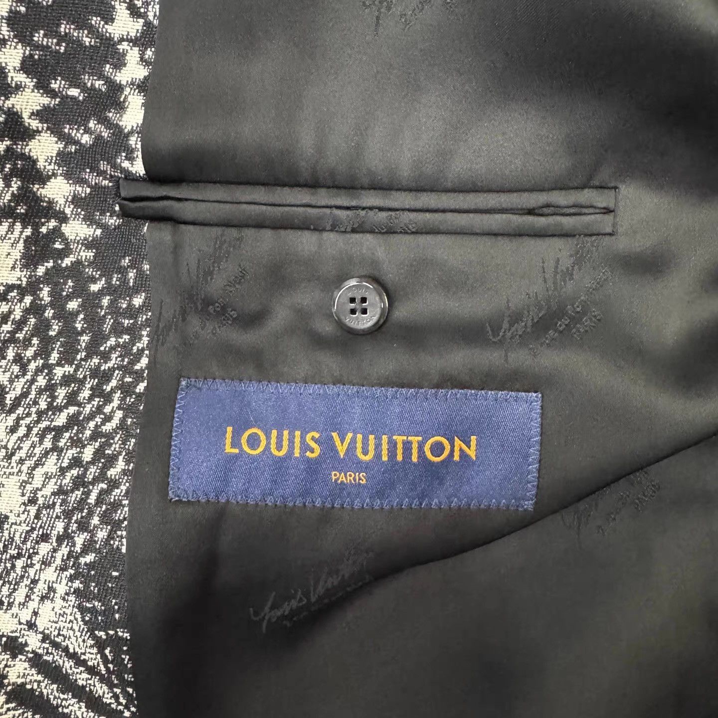 Louis Vuitton Multi Checkered Zip-Front Jacket - XL Size US XL / EU 56 / 4 - 4 Thumbnail