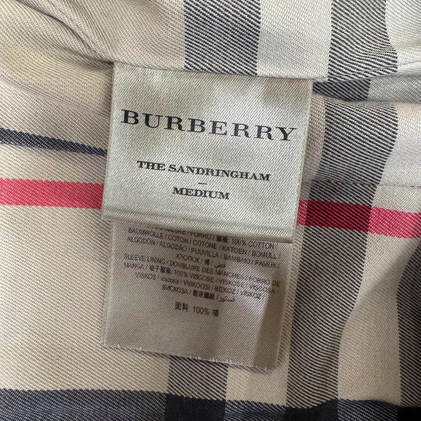 Burberry Beige Double-Breasted Trench Coat with Belt - Size M Size US M / EU 48-50 / 2 - 5 Thumbnail
