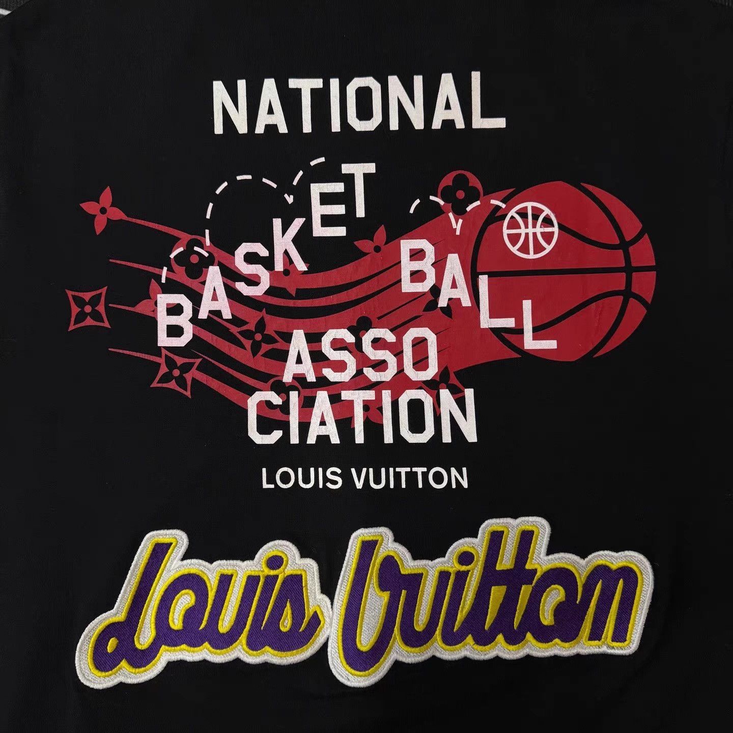 Louis Vuitton Black Short Sleeve Graphic T-Shirt with Patches Size US XL / EU 56 / 4 - 3 Thumbnail
