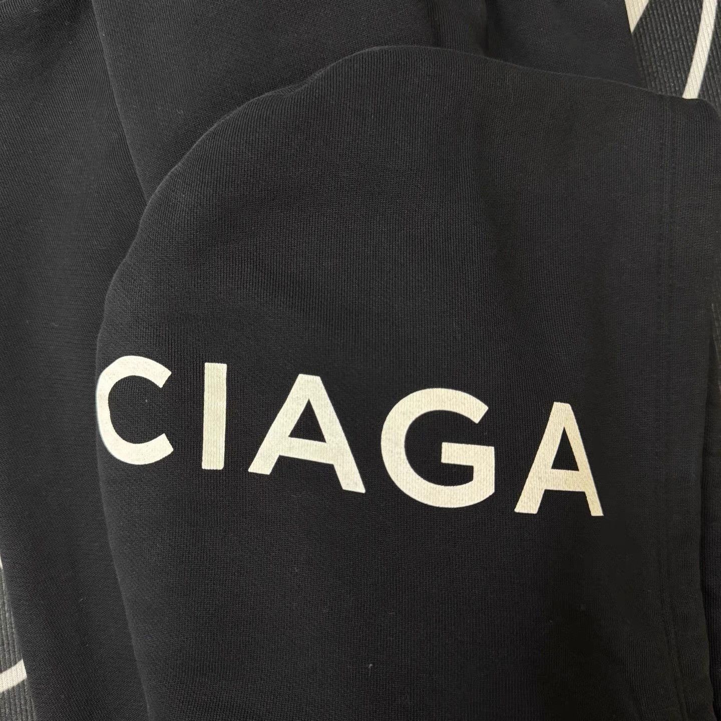 Balenciaga Black Hoodie with Drawstring and Front Pocket - Size S Size US S / EU 44-46 / 1 - 5 Thumbnail