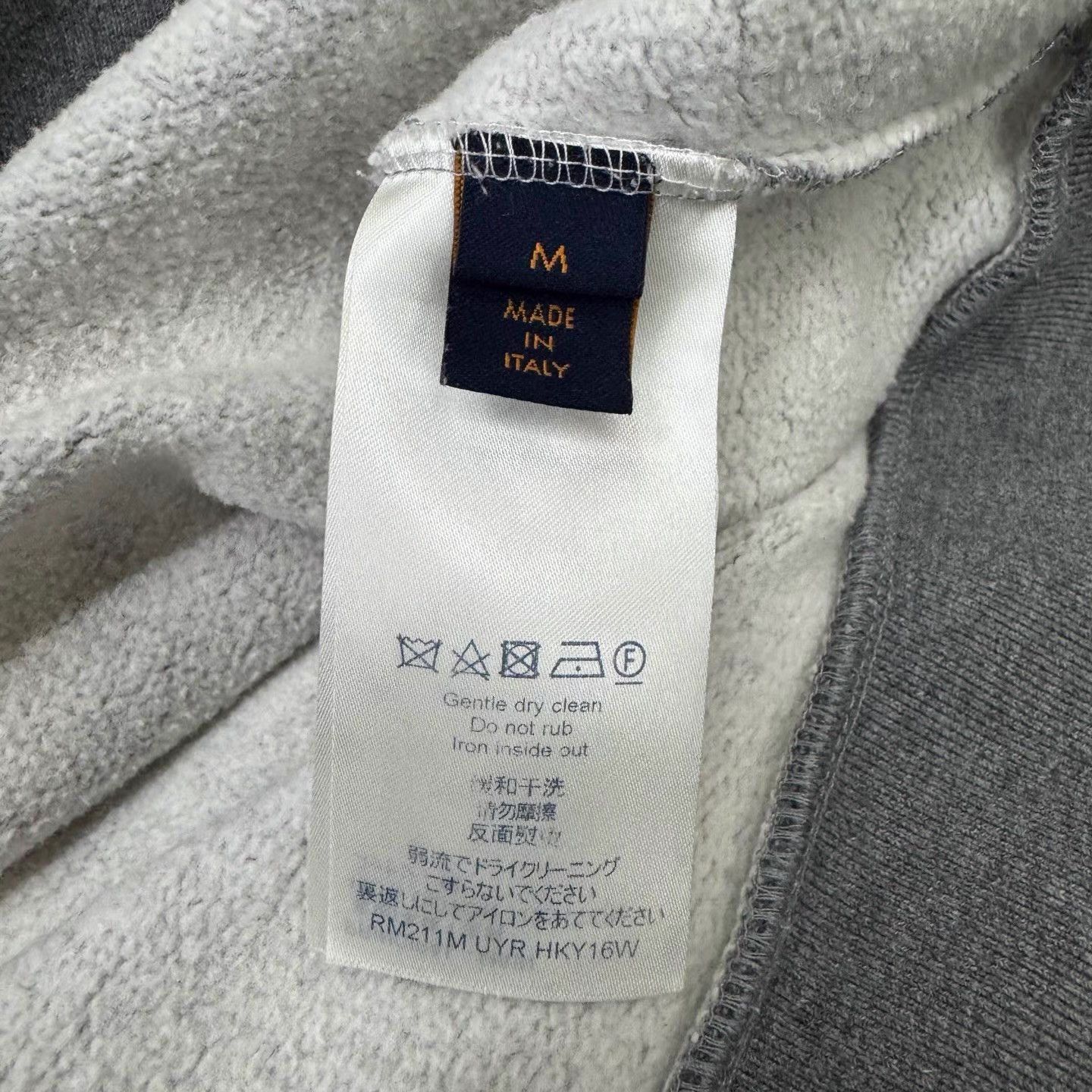 Louis Vuitton Gray Crewneck Sweatshirt with Graphic Print Size US M / EU 48-50 / 2 - 4 Thumbnail