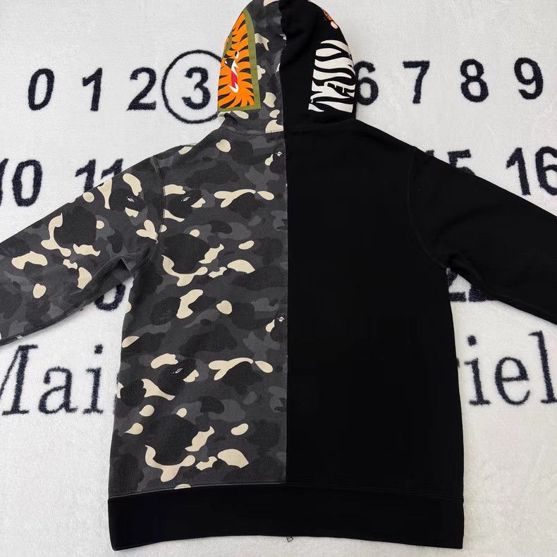 Bape Multi Camo Shark Graphic Zip-Up Hoodie Size US XXL / EU 58 / 5 - 3 Thumbnail