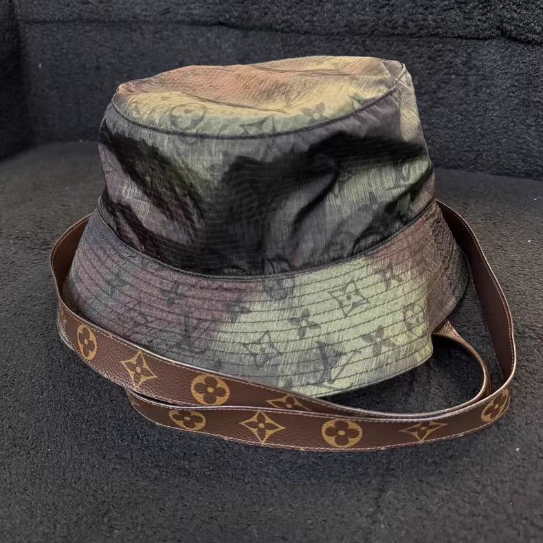 Louis Vuitton Multi Color Patterned Bucket Hat Size ONE SIZE - 3 Thumbnail