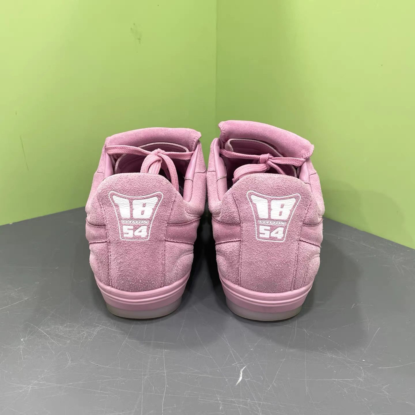 Louis Vuitton Pink Low-Top Sneakers Size 8.5 Size US 8.5 / EU 41-42 - 6 Thumbnail
