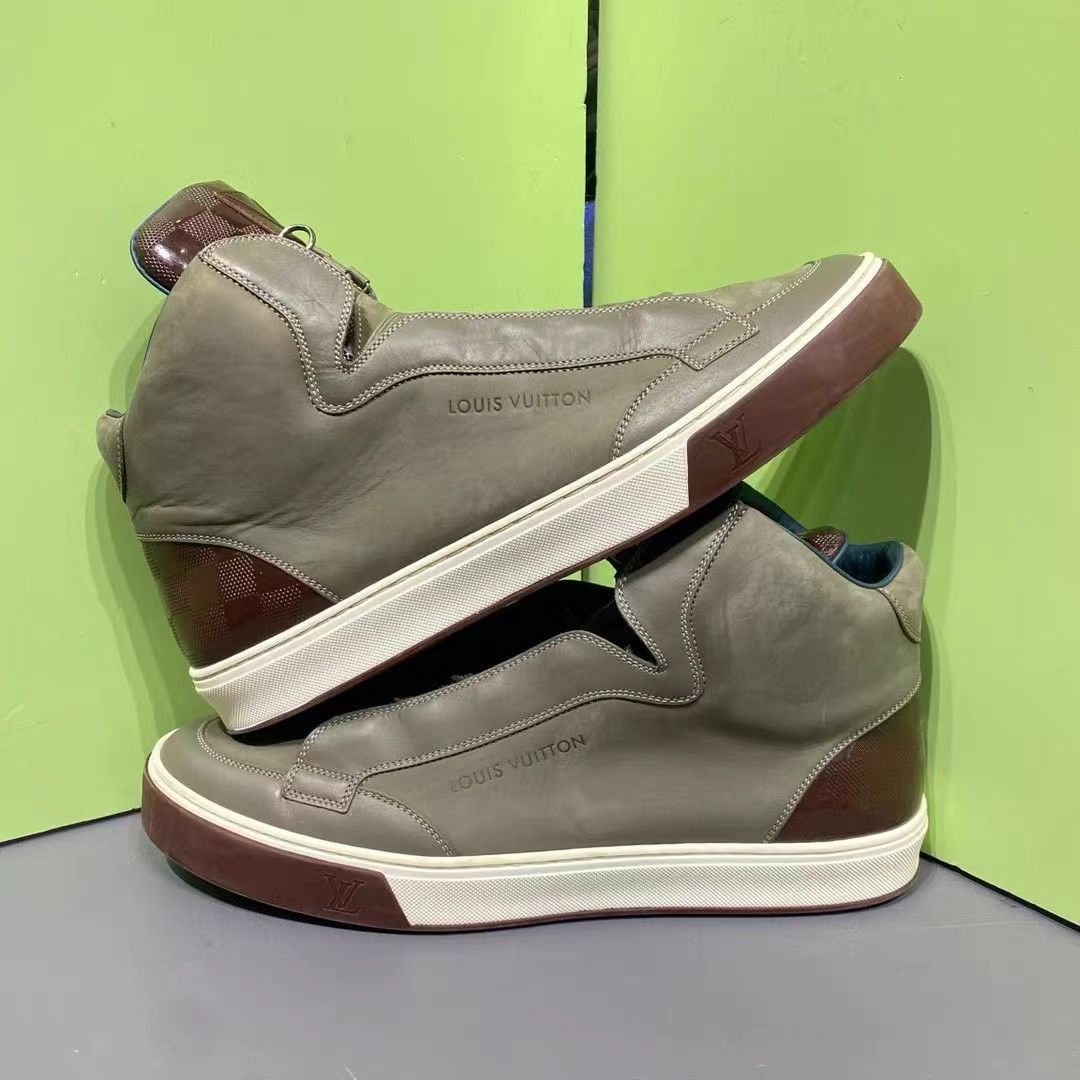 Louis Vuitton Brown High-Top Sneakers Size 11 Size US 11 / EU 44 - 4 Thumbnail