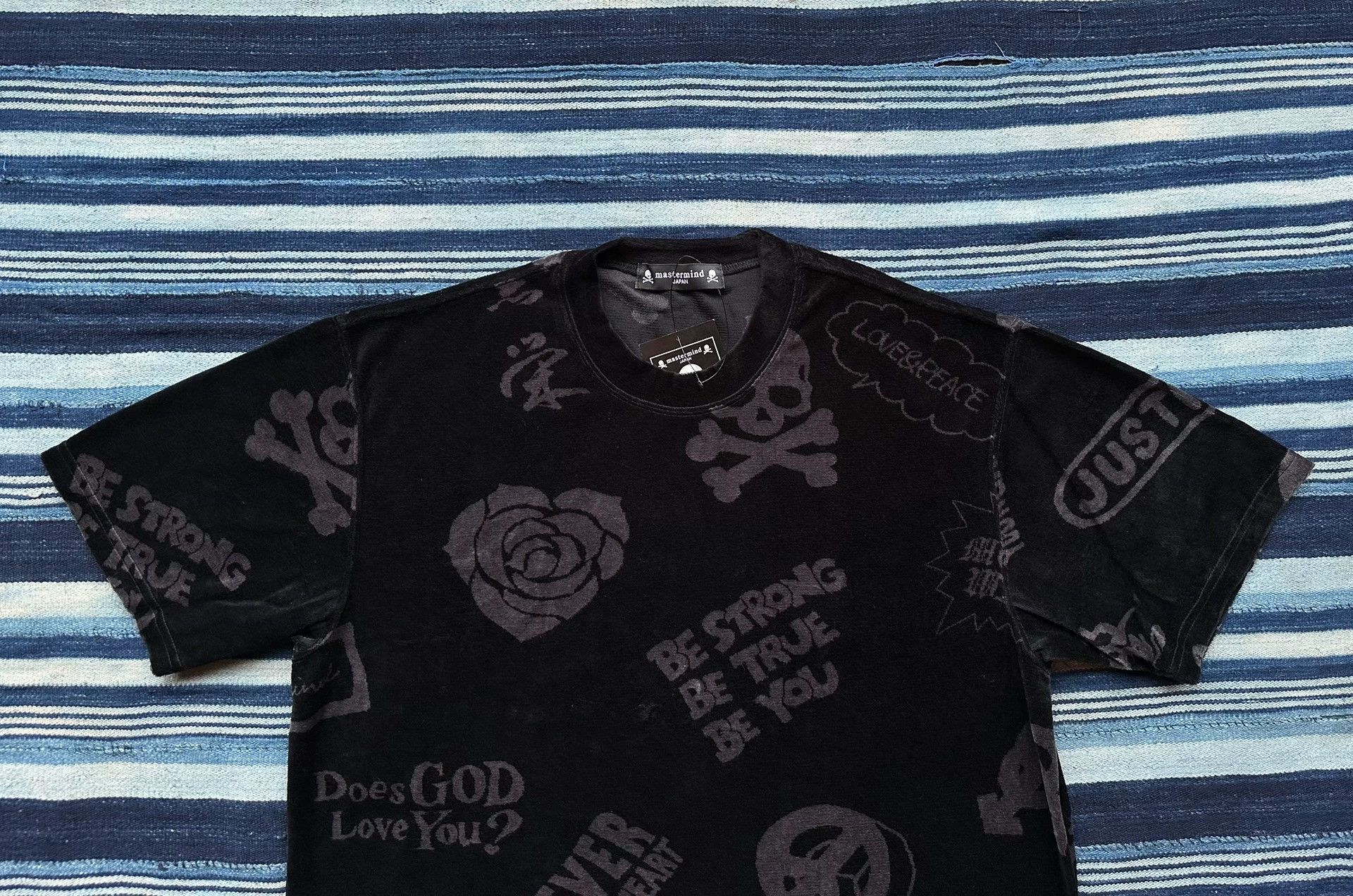 Mastermind Japan Black Graphic Print Short Sleeve Shirt Size US L / EU 52-54 / 3 - 3 Thumbnail