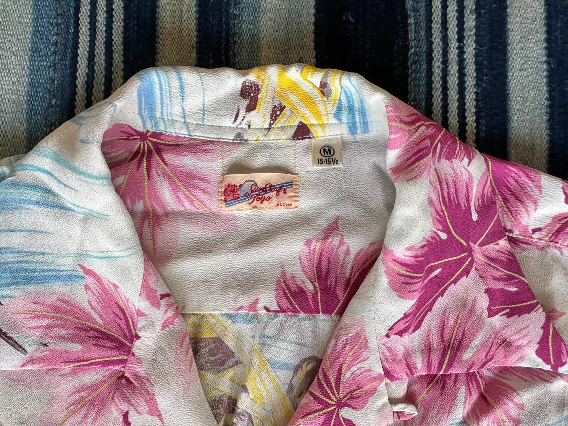 Sun Surf Multi Floral & Bird Print Short Sleeve Button-Up Size US M / EU 48-50 / 2 - 4 Thumbnail
