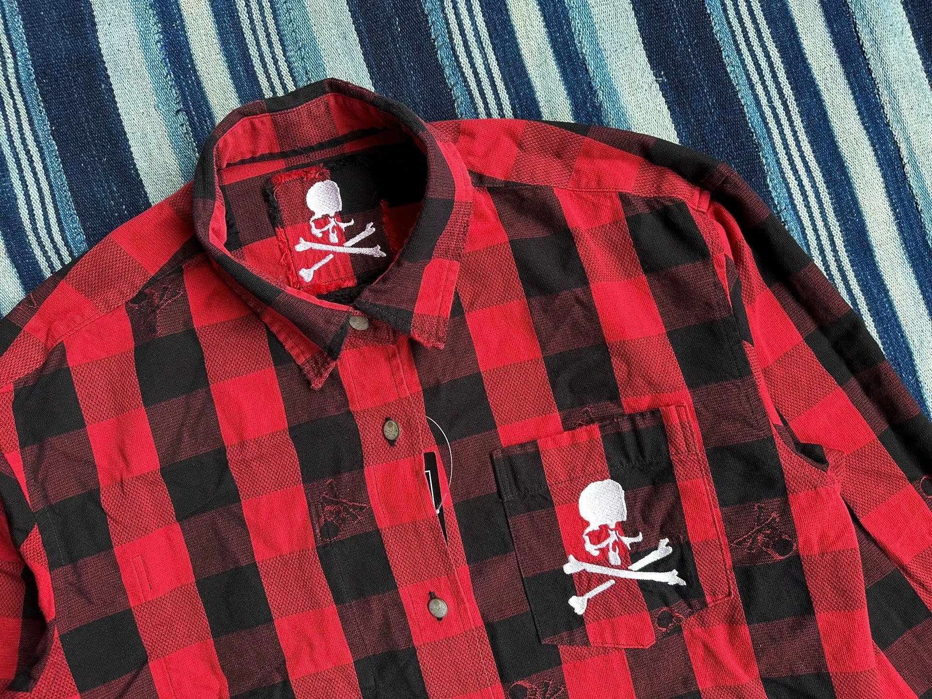 Mastermind Japan Red Black Plaid Distressed Button-Up Shirt Size US S / EU 44-46 / 1 - 9 Thumbnail