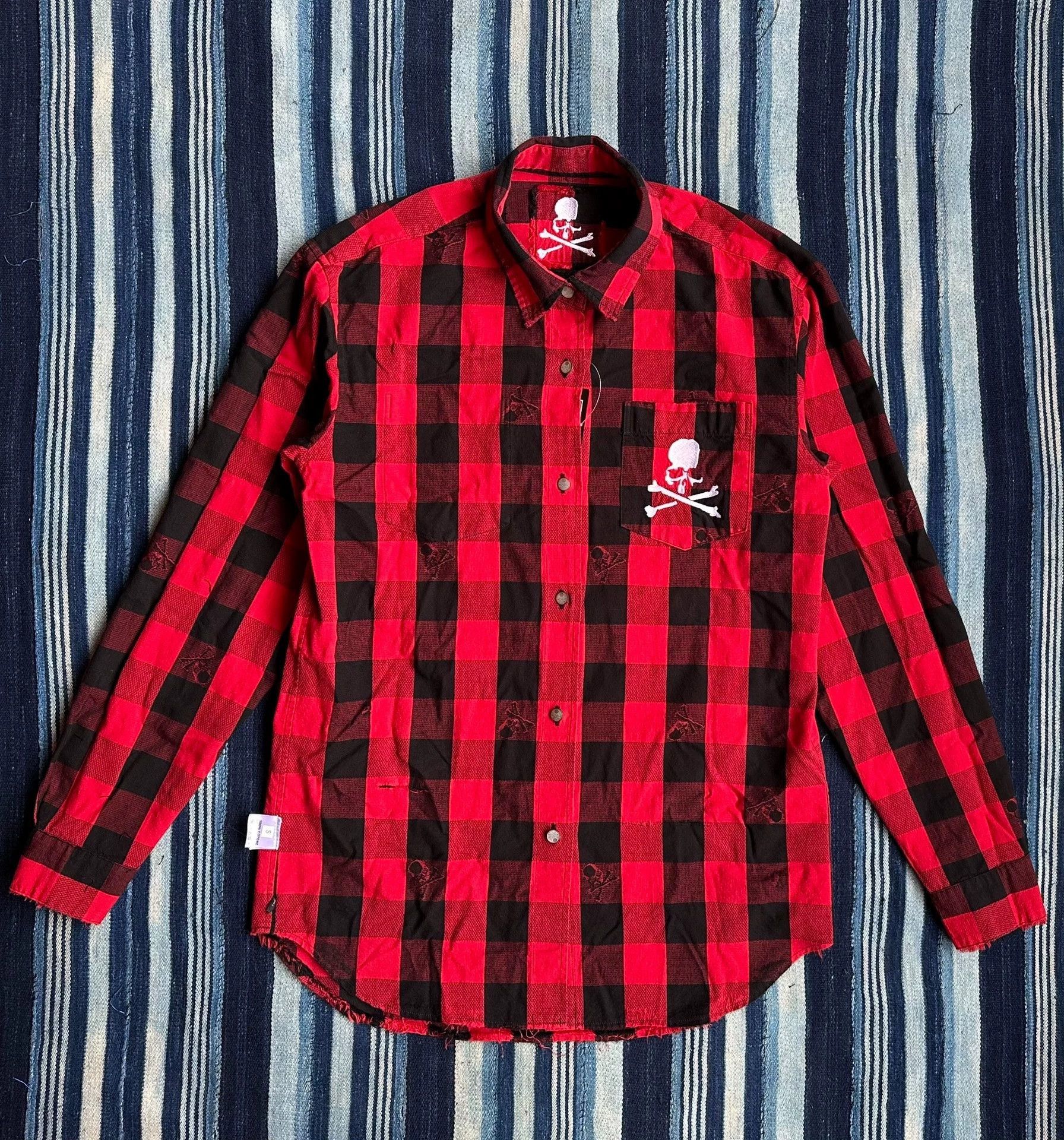 Mastermind Japan Red Black Plaid Distressed Button-Up Shirt Size US S / EU 44-46 / 1 - 8 Thumbnail