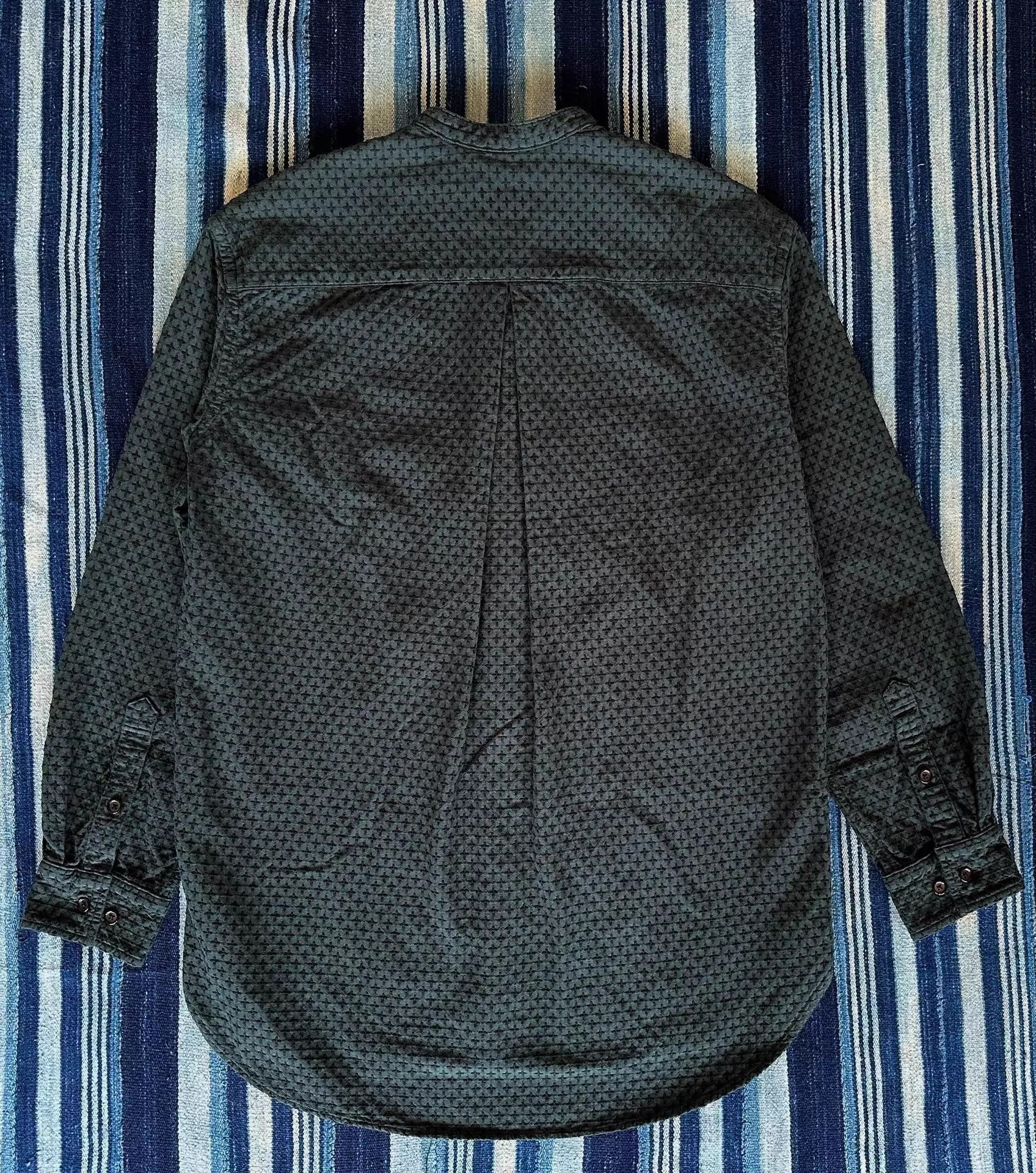 KUON Black Textured Button-Up Shirt Size S Size US S / EU 44-46 / 1 - 2 Thumbnail
