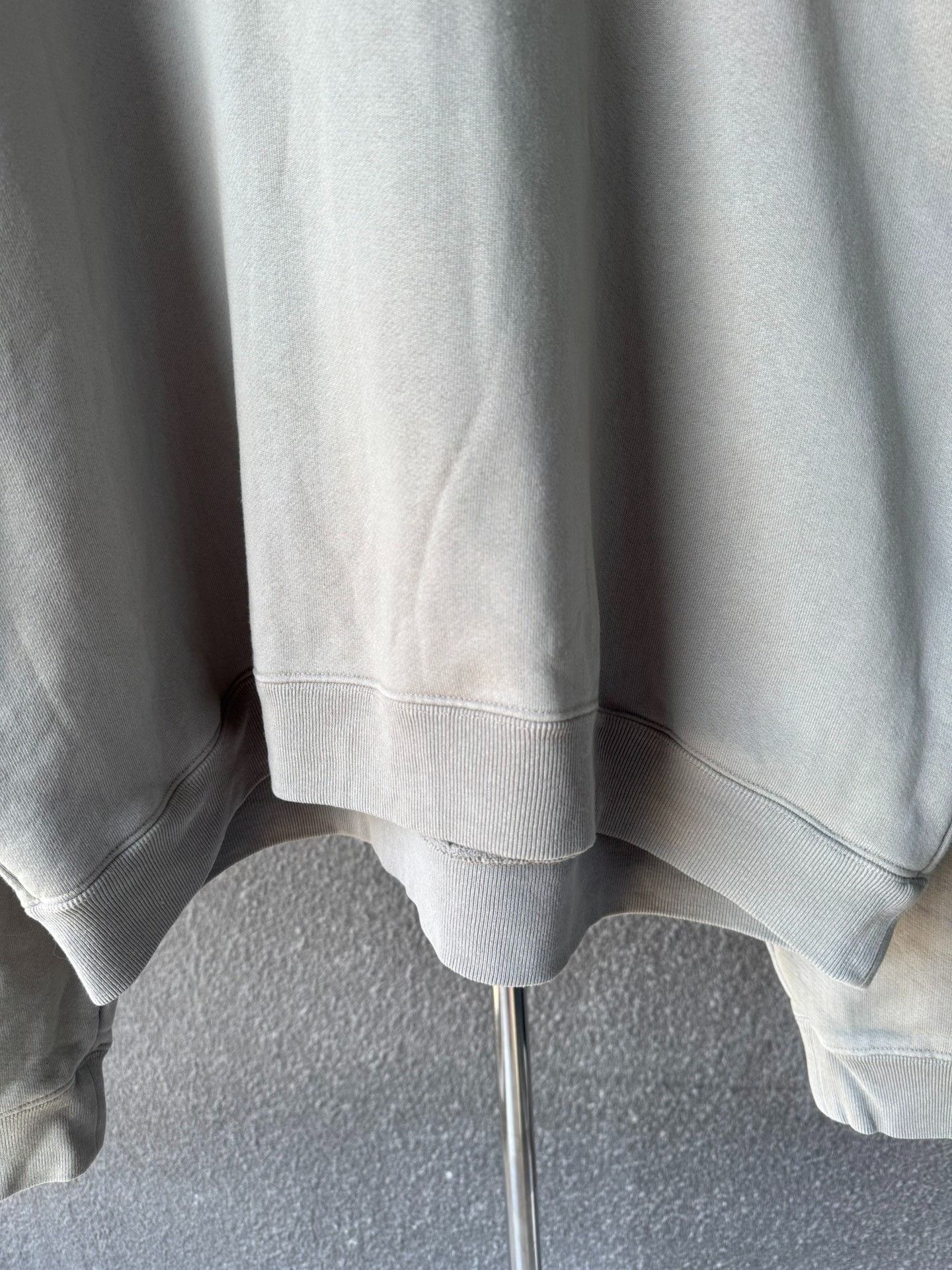 Yeezy Yeezy Season 6 Glacier Blue Hooded Sweatshirt Size US L / EU 52-54 / 3 - 4 Thumbnail