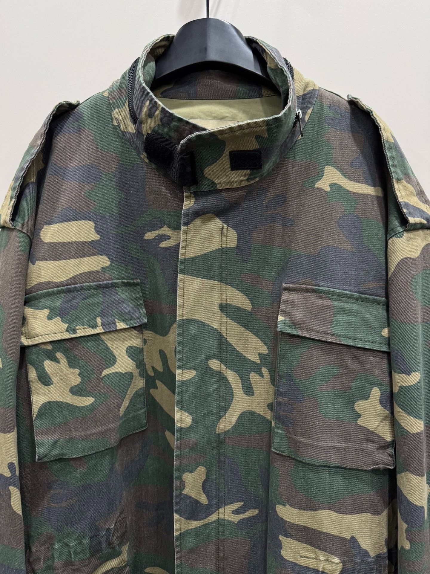 Yeezy Yeezy Season 4 Camo Denim Jacket Size US M / EU 48-50 / 2 - 3 Thumbnail