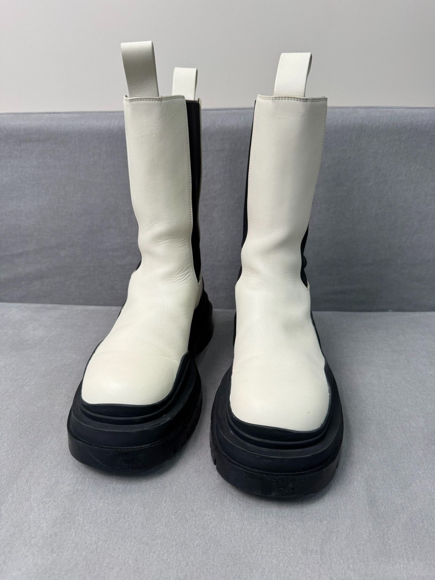 Bottega Veneta Bottega Veneta White Platform Chelsea Boots Size US 8 / IT 38 - 3 Thumbnail